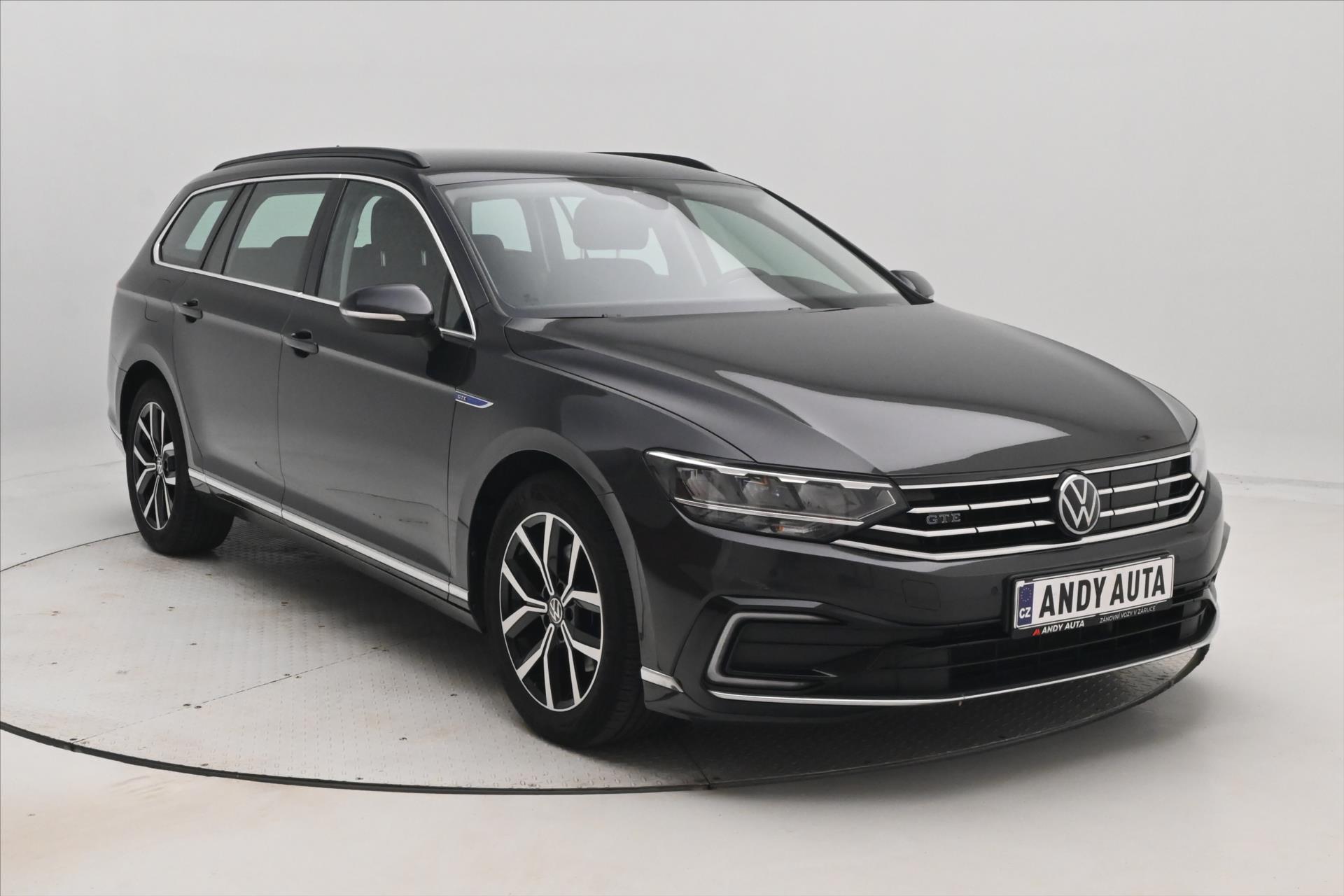 Hlavní fotografie vozu Volkswagen Passat 1,4 GTE 160 kW DSG Business Záruka až 5 let (3)
