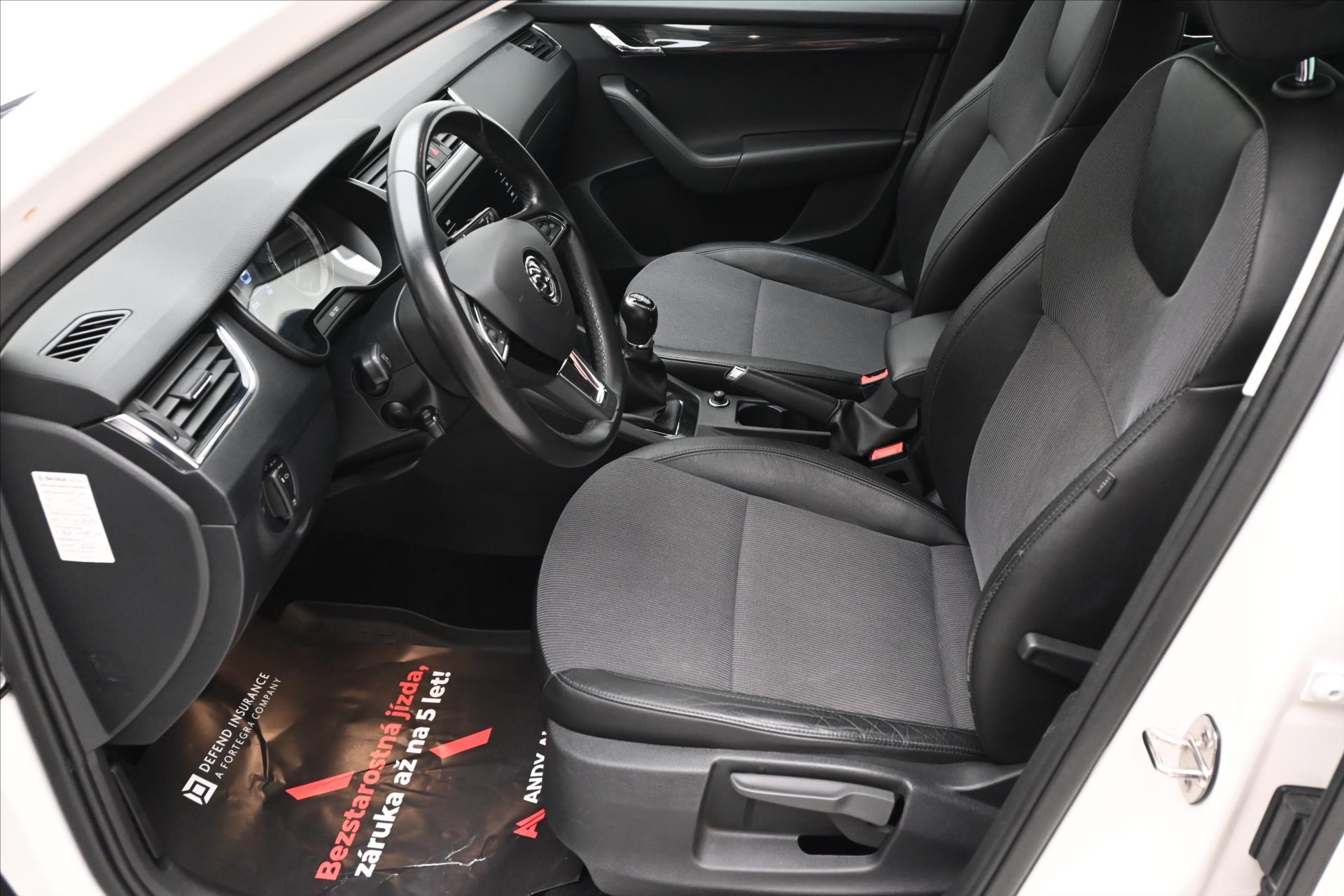 Hlavní fotografie vozu Škoda Octavia 1,5 TSI 110kW Style Tažné Záruka až 5 let (14)