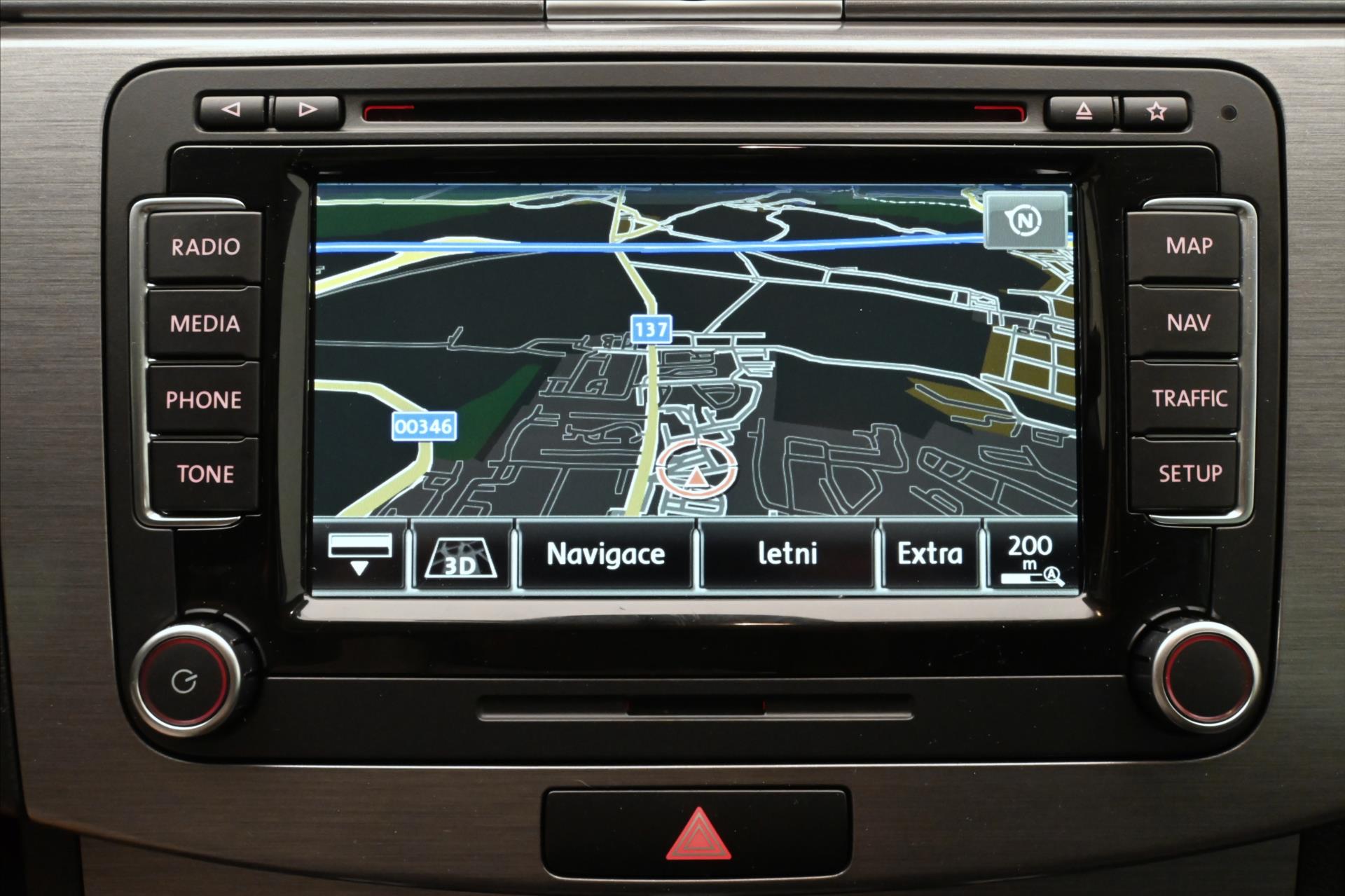 Hlavní fotografie vozu Volkswagen Passat 2,0 TDI 103 kW Business Edition Panorama Záruka (19)
