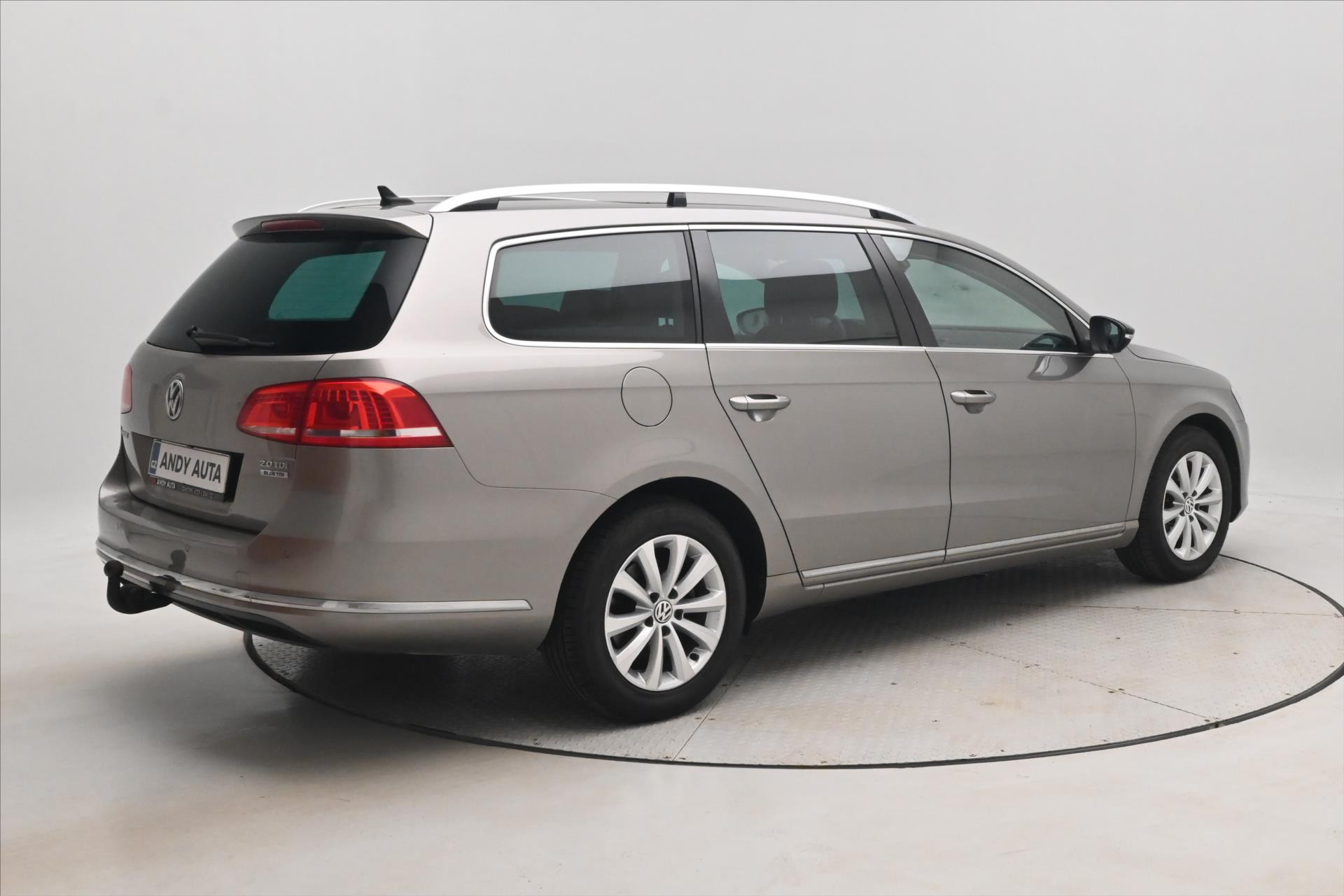 Hlavní fotografie vozu Volkswagen Passat 2,0 TDI 103 kW Business Edition Panorama Záruka (5)