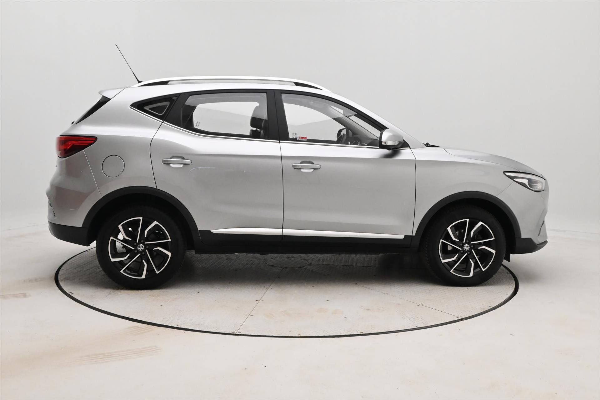 Hlavní fotografie vozu MG ZS 1,0 TGI 82 kW Elegance Záruka až 5 let (4)