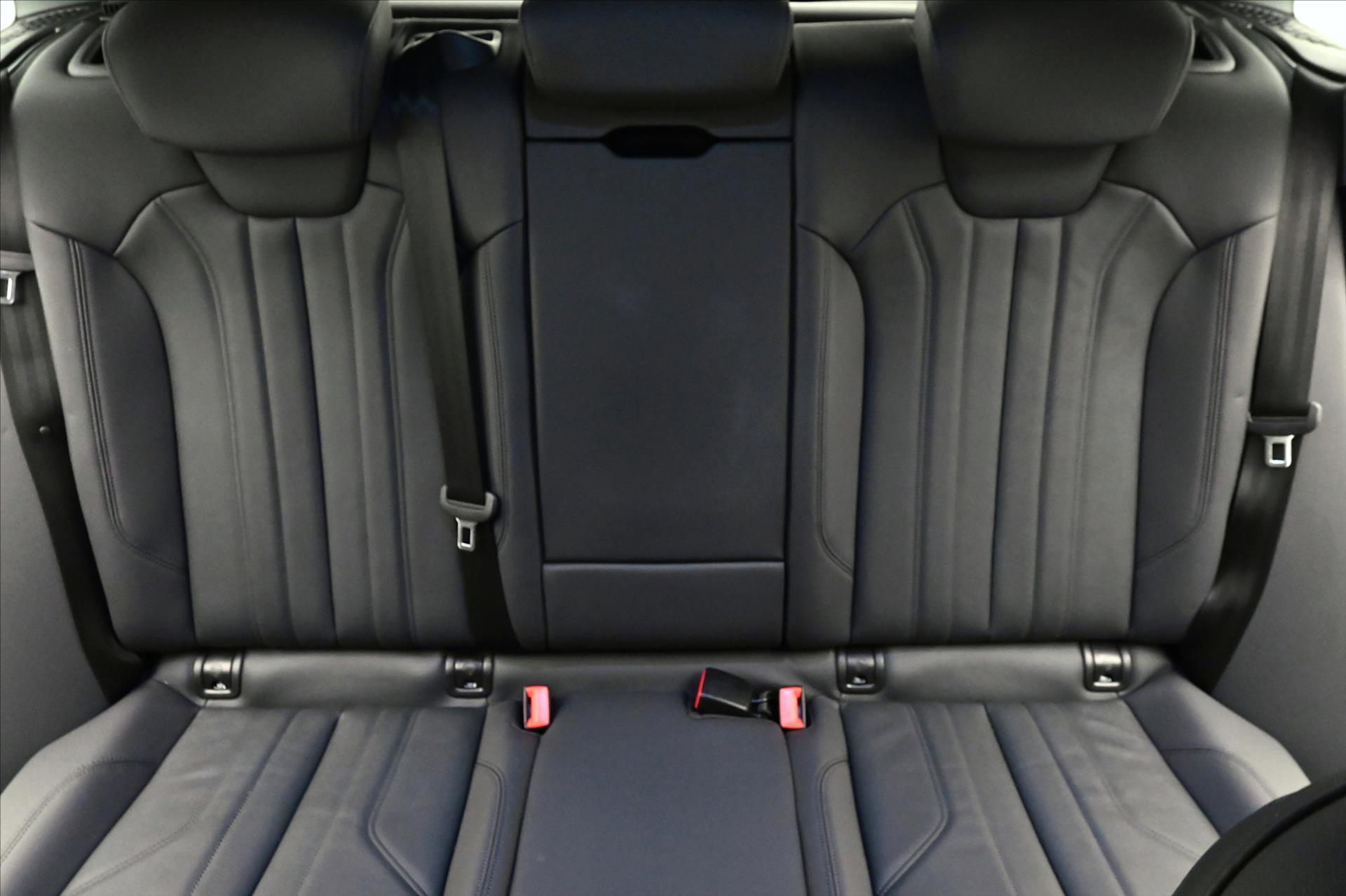 Hlavní fotografie vozu Audi Q5 2,0 40TDI 150kW 4x4 S-Tronic Záruka až 5 let (28)