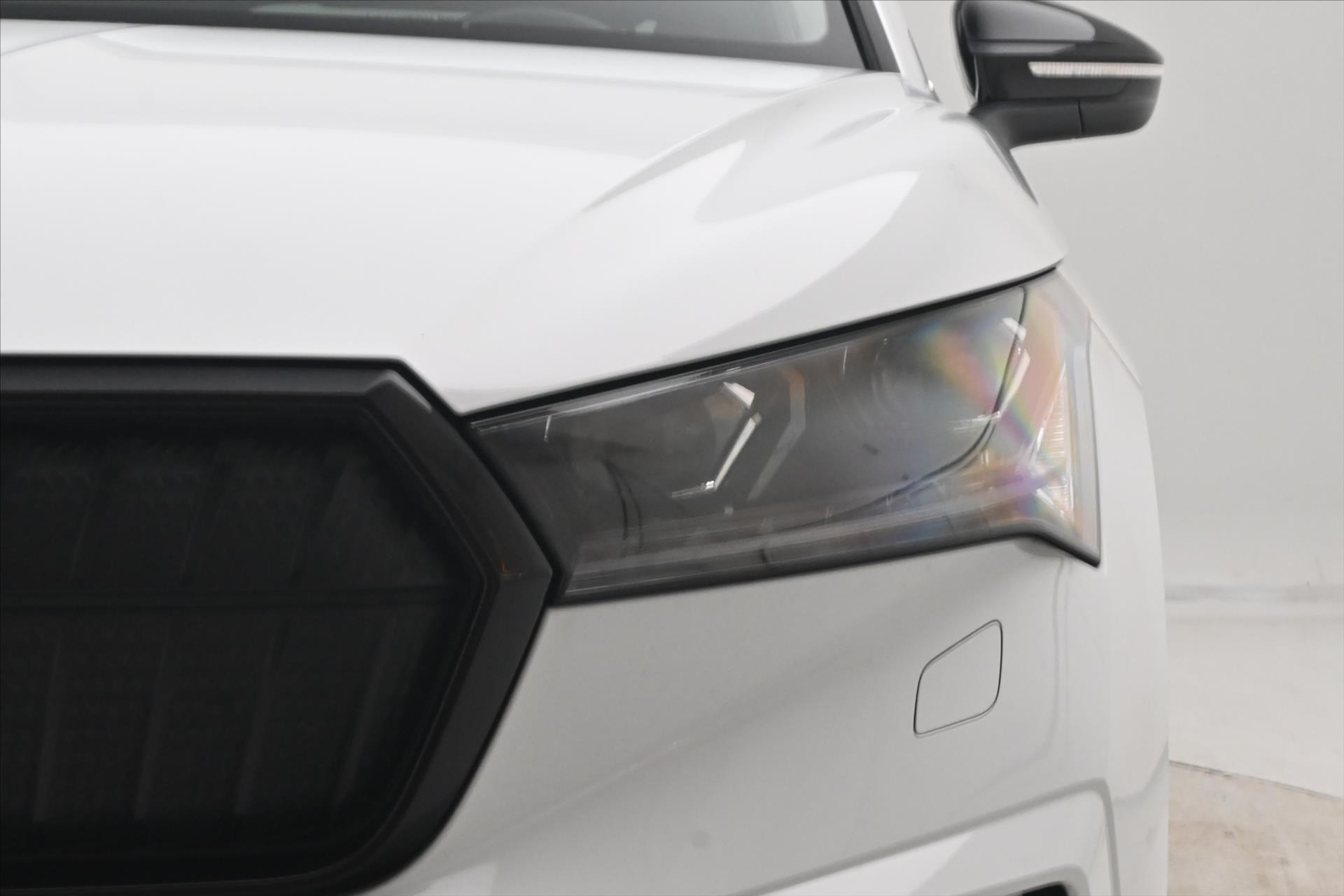 Hlavní fotografie vozu Škoda Enyaq 0,0 iV 80 150kW SoH 94,5% Záruka až 3 roky (31)