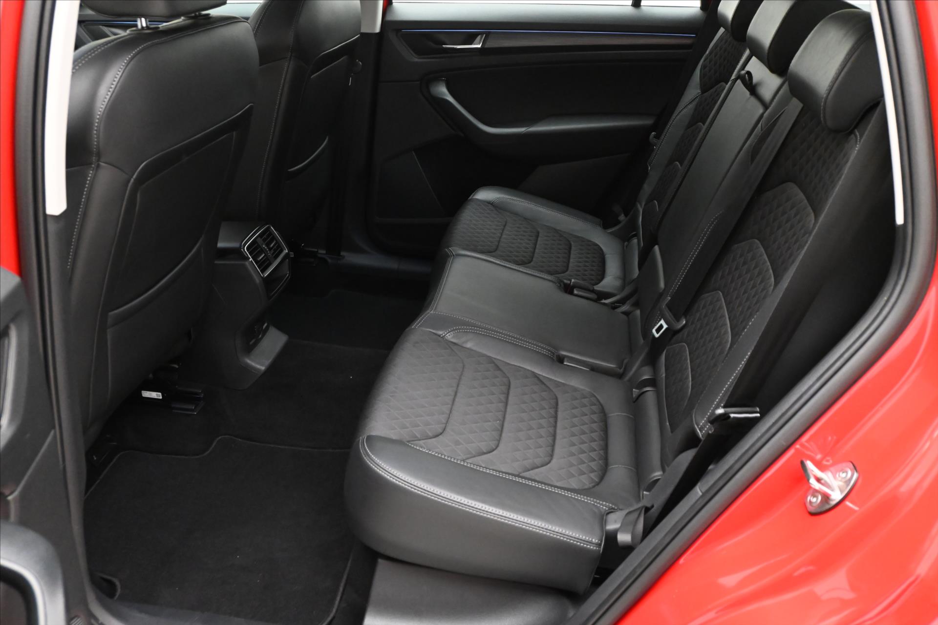 Hlavní fotografie vozu Škoda Kodiaq 1,5 TSI 110 kW TAŽNÉ NAVI Záruka až 5 let (14)