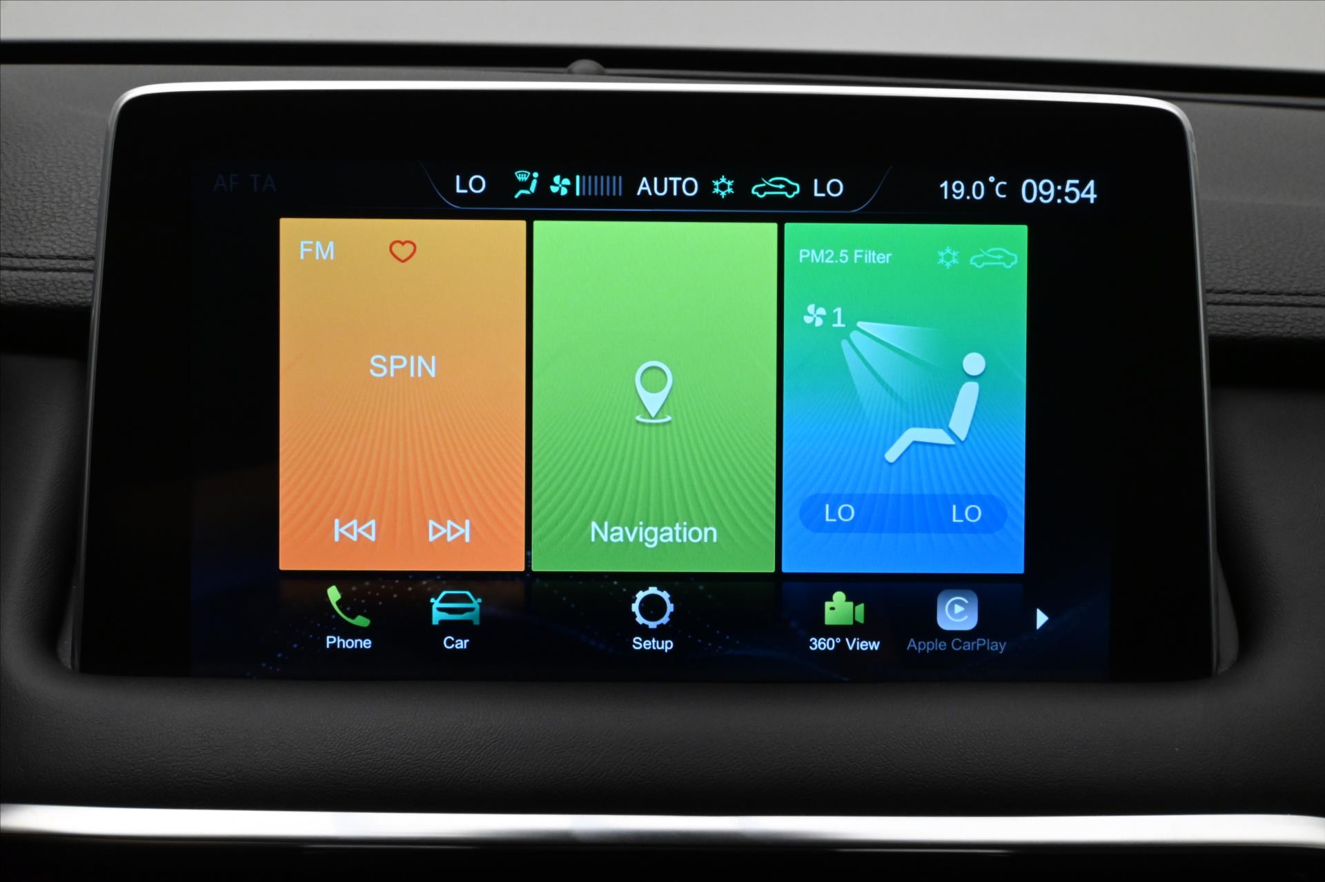Main photo of the car Mg EHS 1.5 TGI PHEV 119kW AT Luxury Warranty up to 5 years (20)