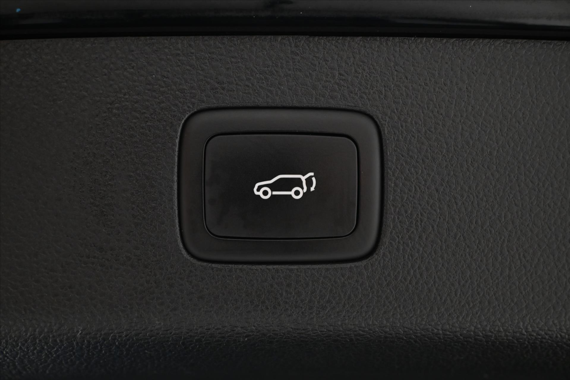 Main photo of the car Mg EHS 1.5 TGI PHEV 119kW AT Luxury Warranty up to 5 years (27)