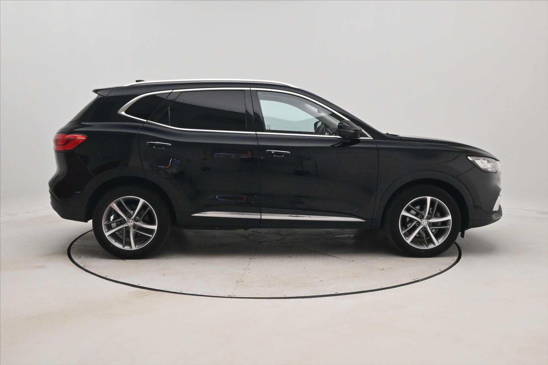 Main photo of the car Mg EHS 1.5 TGI PHEV 119kW AT Luxury Warranty up to 5 years (4)