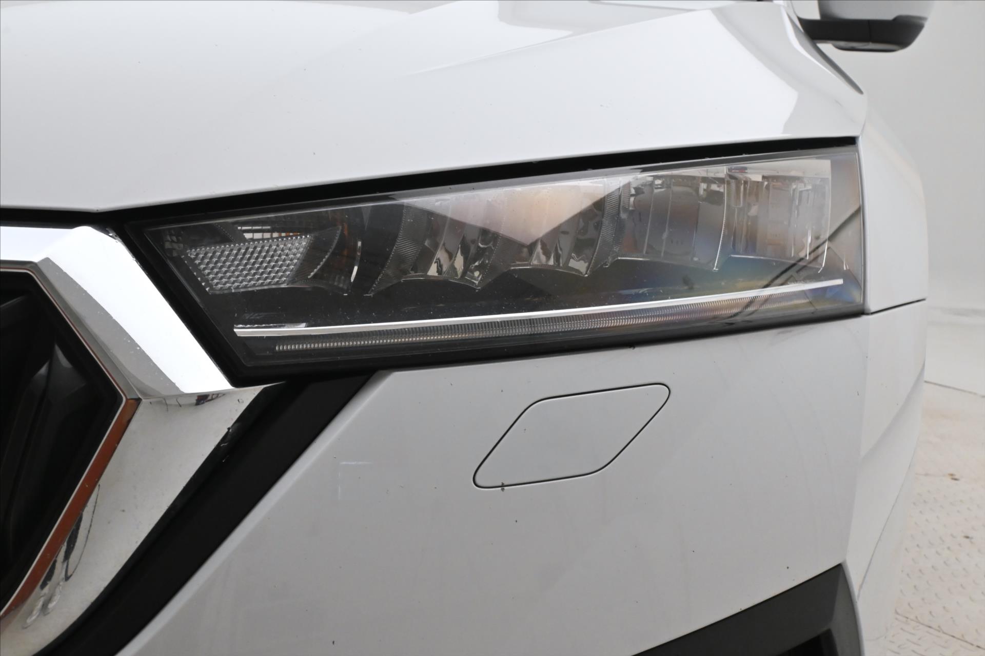 Hlavní fotografie vozu Škoda Octavia 1,4 iV TSI 110kW Style SoH 92% Záruka až 5 let (30)