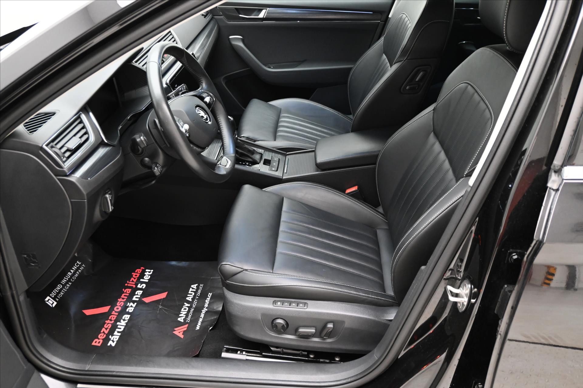 Hlavní fotografie vozu Škoda Superb 2,0 TDI 110 kW DSG Style Záruka až 5 let (13)