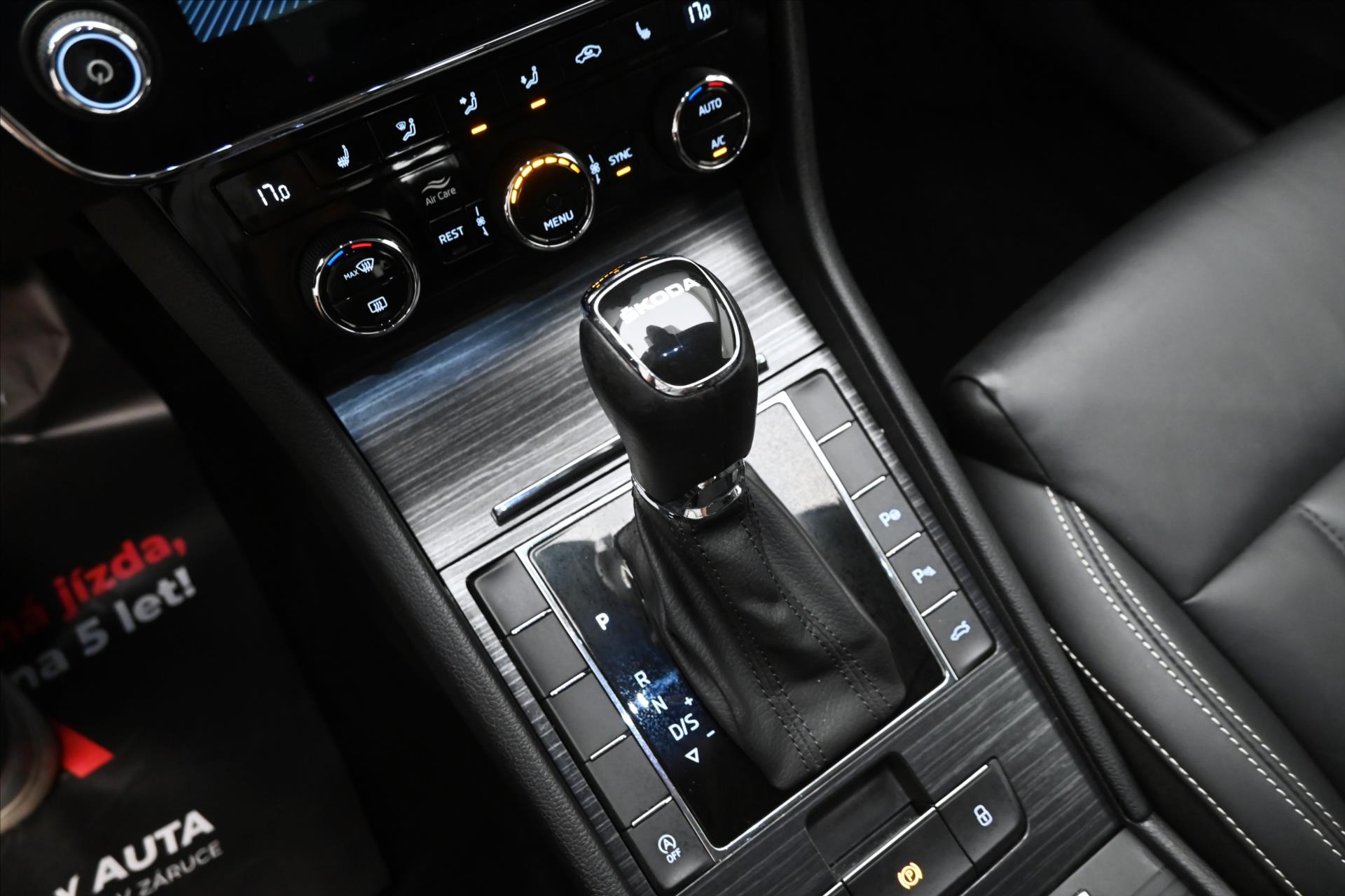 Hlavní fotografie vozu Škoda Superb 2,0 TDI 110 kW DSG Style Záruka až 5 let (23)