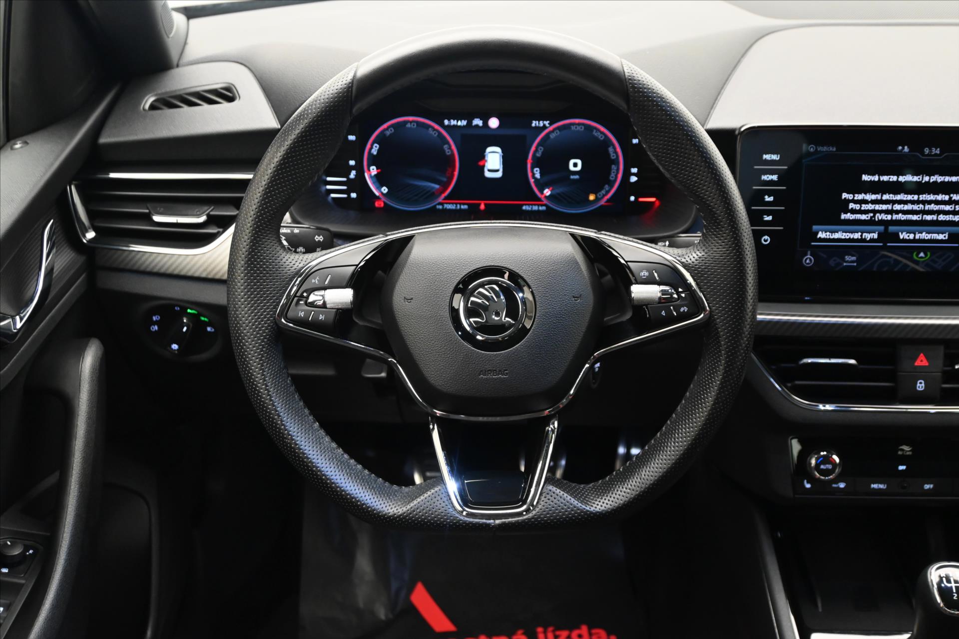 Hlavní fotografie vozu Škoda Kamiq 1,0 TSI 81 kW MONTE CARLO Záruka až 5 let (18)