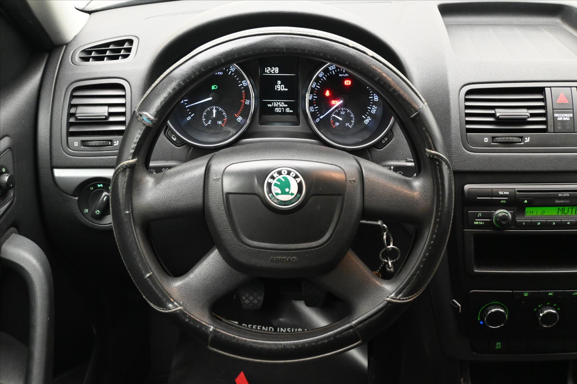 Hlavní fotografie vozu Škoda Yeti 1,2 TSI 77 kW KLIMA TAŽNÉ (18)