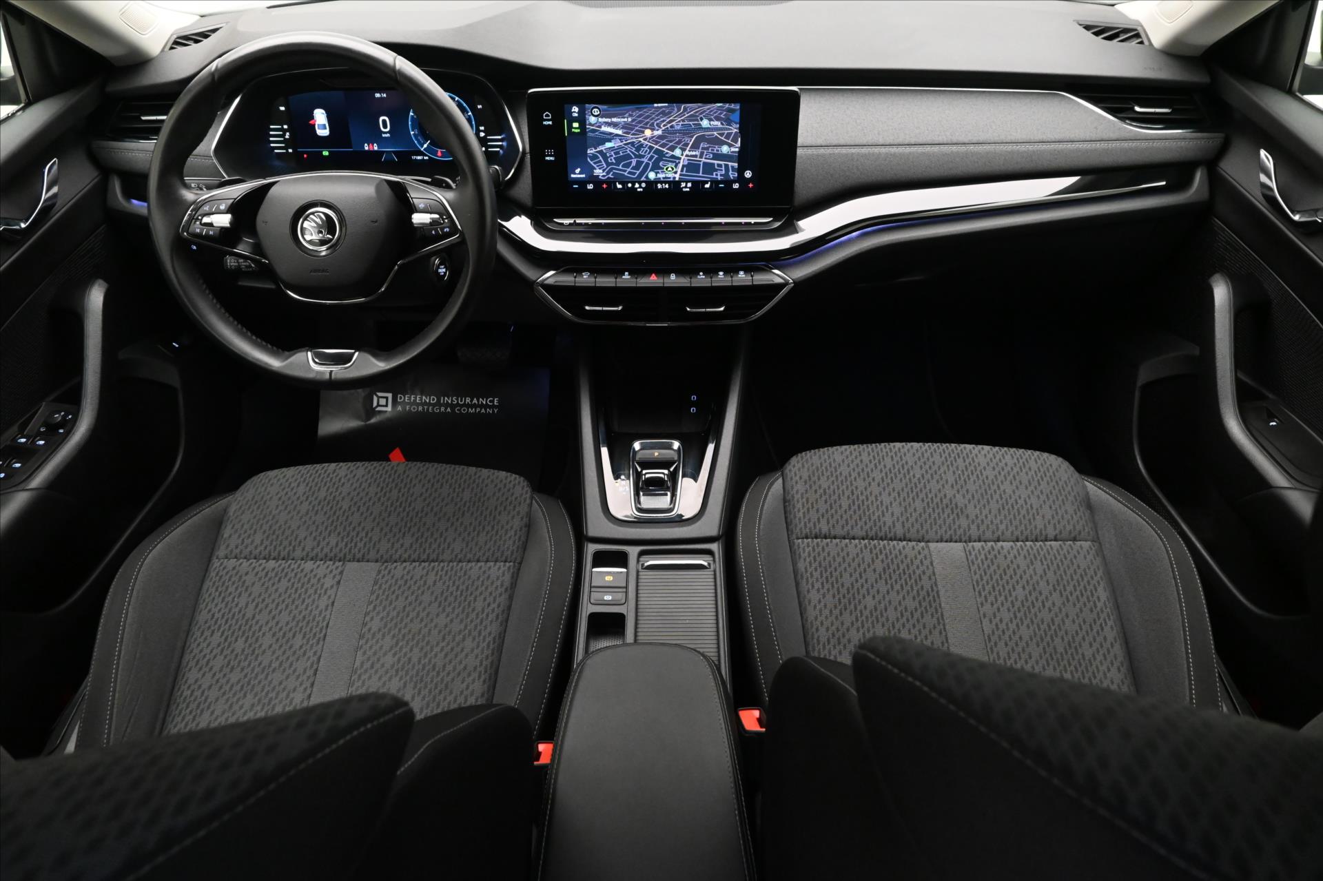 Hlavní fotografie vozu Škoda Octavia 2,0 TDI 110kW DSG Style Záruka až 5 let (16)