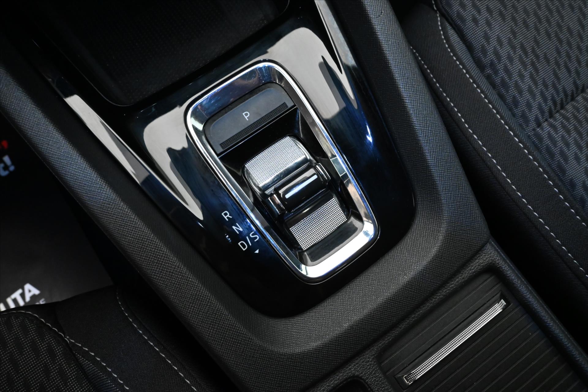 Hlavní fotografie vozu Škoda Octavia 2,0 TDI 110kW DSG Style Záruka až 5 let (24)