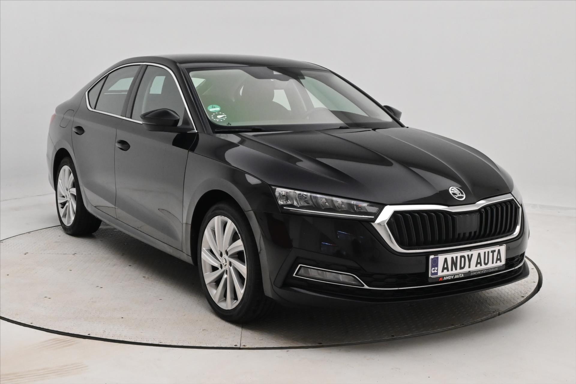 Hlavní fotografie vozu Škoda Octavia 2,0 TDI 110kW DSG Style Záruka až 5 let (4)