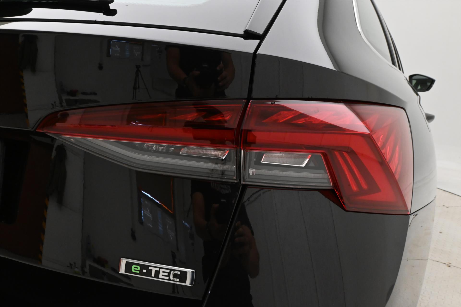 Hlavní fotografie vozu Škoda Octavia 1,5 TSI 110 kW DSG Style Záruka až 5 let (31)