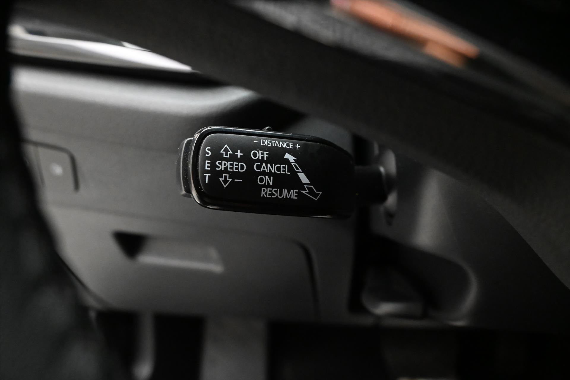 Hlavní fotografie vozu Škoda Octavia 2,0 TDI 110kW DSG Style Záruka až 5 let (25)
