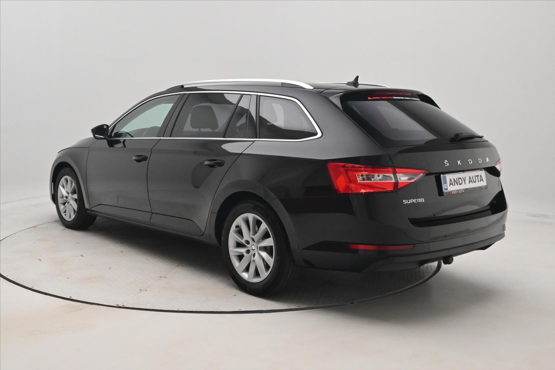 Main photo of the car Skoda Superb 2.0 TDI 110kW DSG Style Warranty up to 5 years (7)