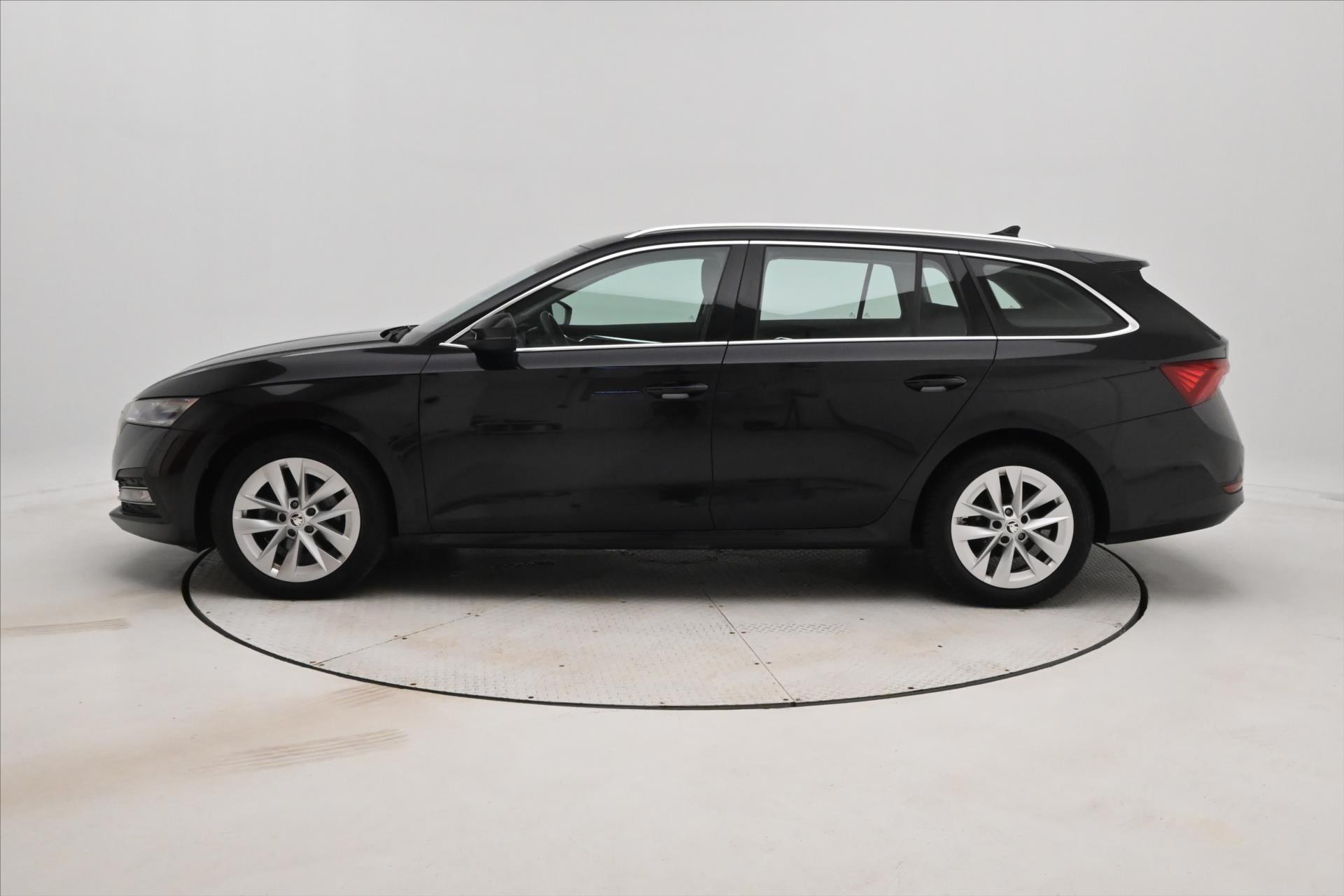 Hlavní fotografie vozu Škoda Octavia 2,0 TDI 110 kW DSG MATRIX LED Záruka až 5 let (8)
