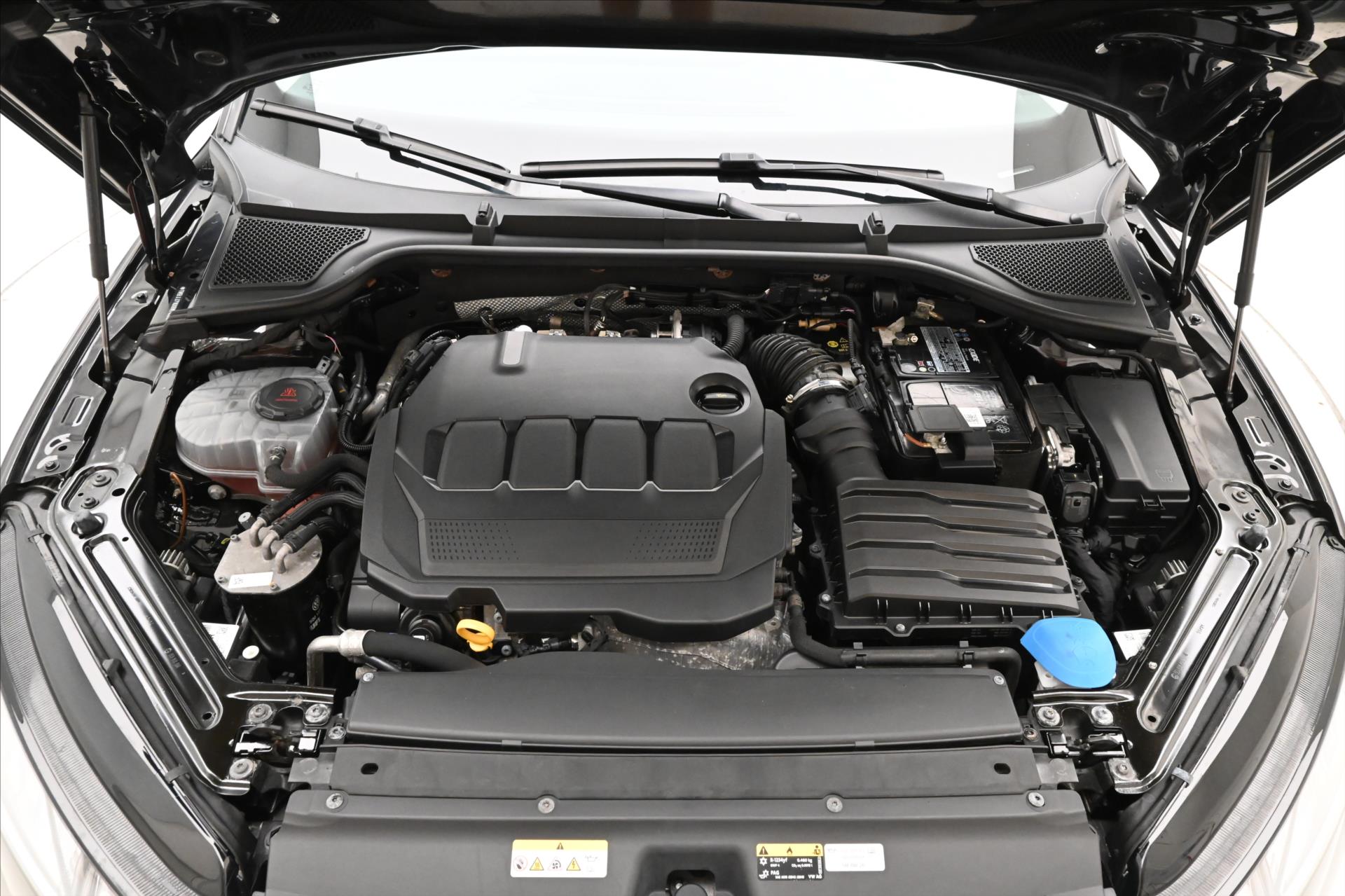 Hlavní fotografie vozu Škoda Octavia 2,0 TDI 110 kW DSG MATRIX LED Záruka až 5 let (9)
