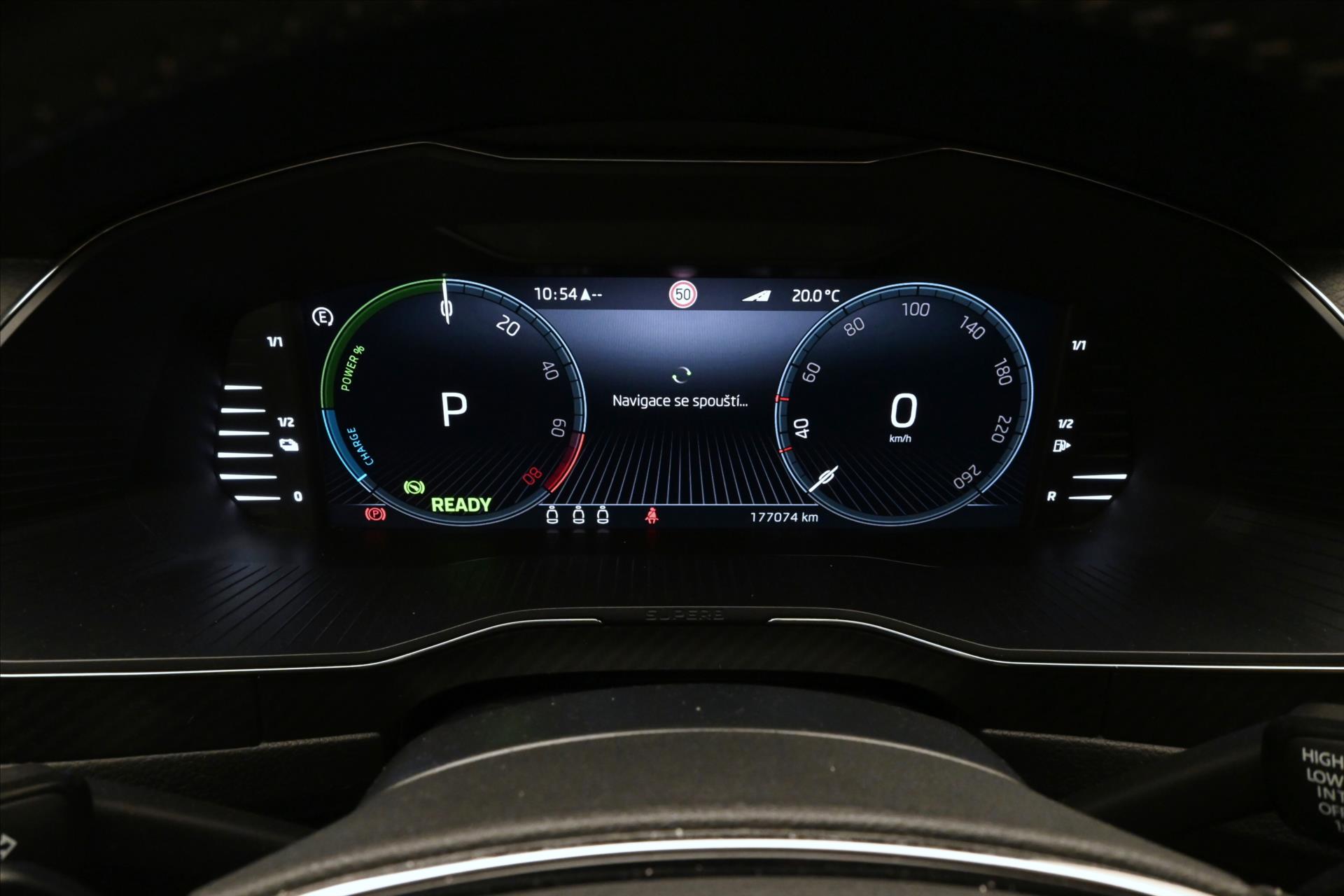 Hlavní fotografie vozu Škoda Superb 1,4 iV TSI 115kW DSG Sportline Záruka až 5 let (13)