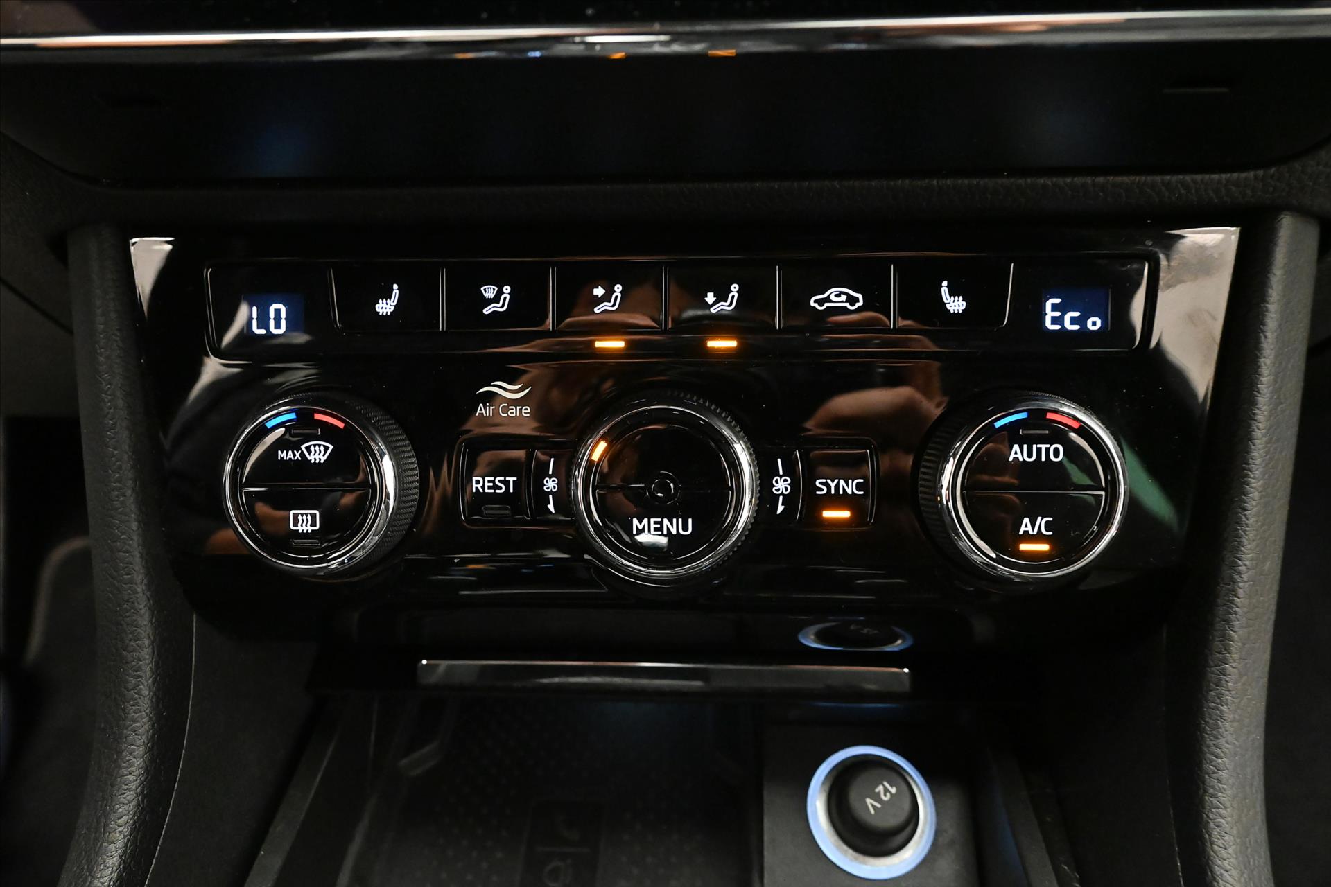 Hlavní fotografie vozu Škoda Superb 1,4 iV TSI 115kW DSG Sportline Záruka až 5 let (17)