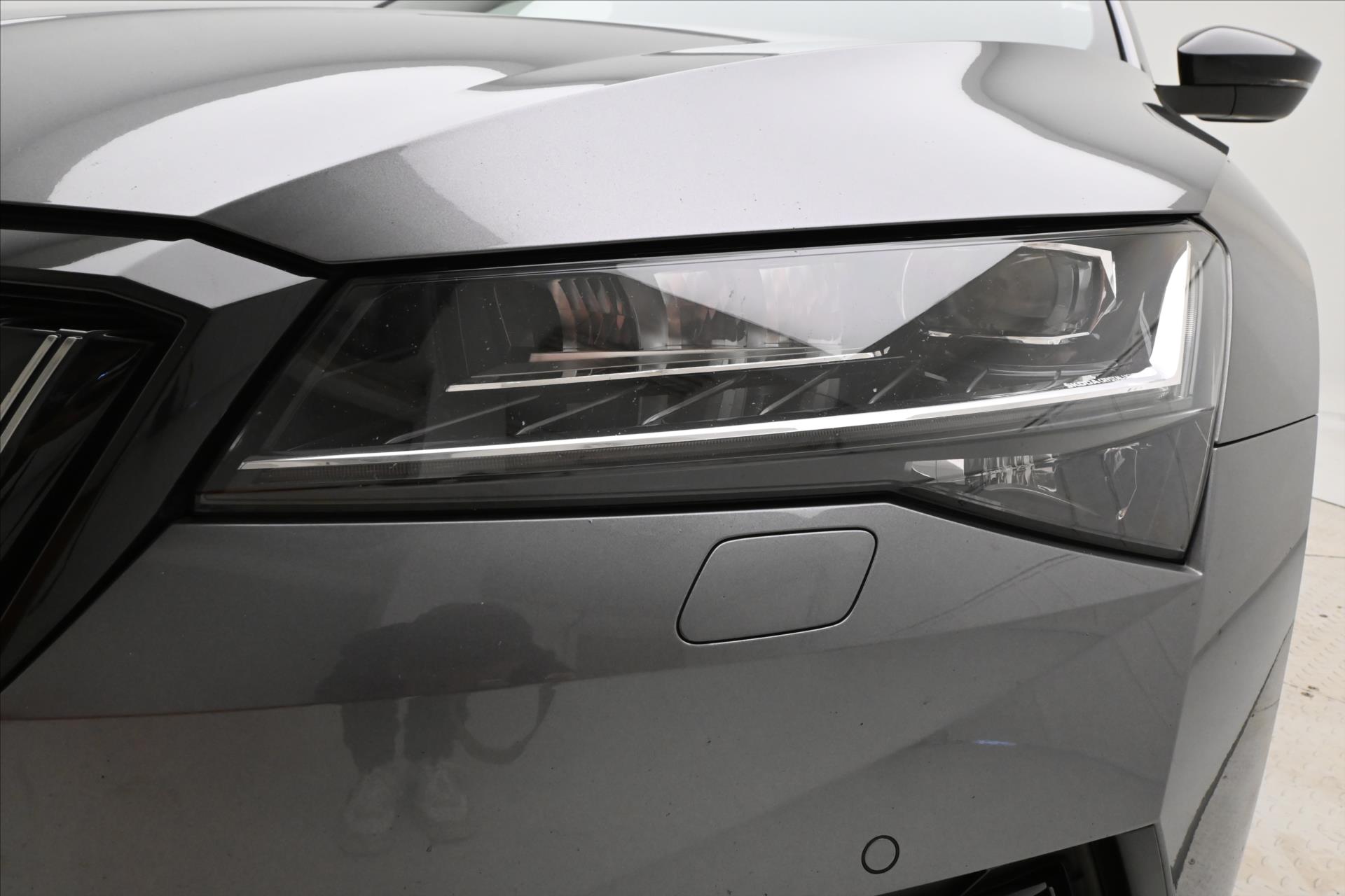 Hlavní fotografie vozu Škoda Superb 1,4 iV TSI 115kW DSG Sportline Záruka až 5 let (24)