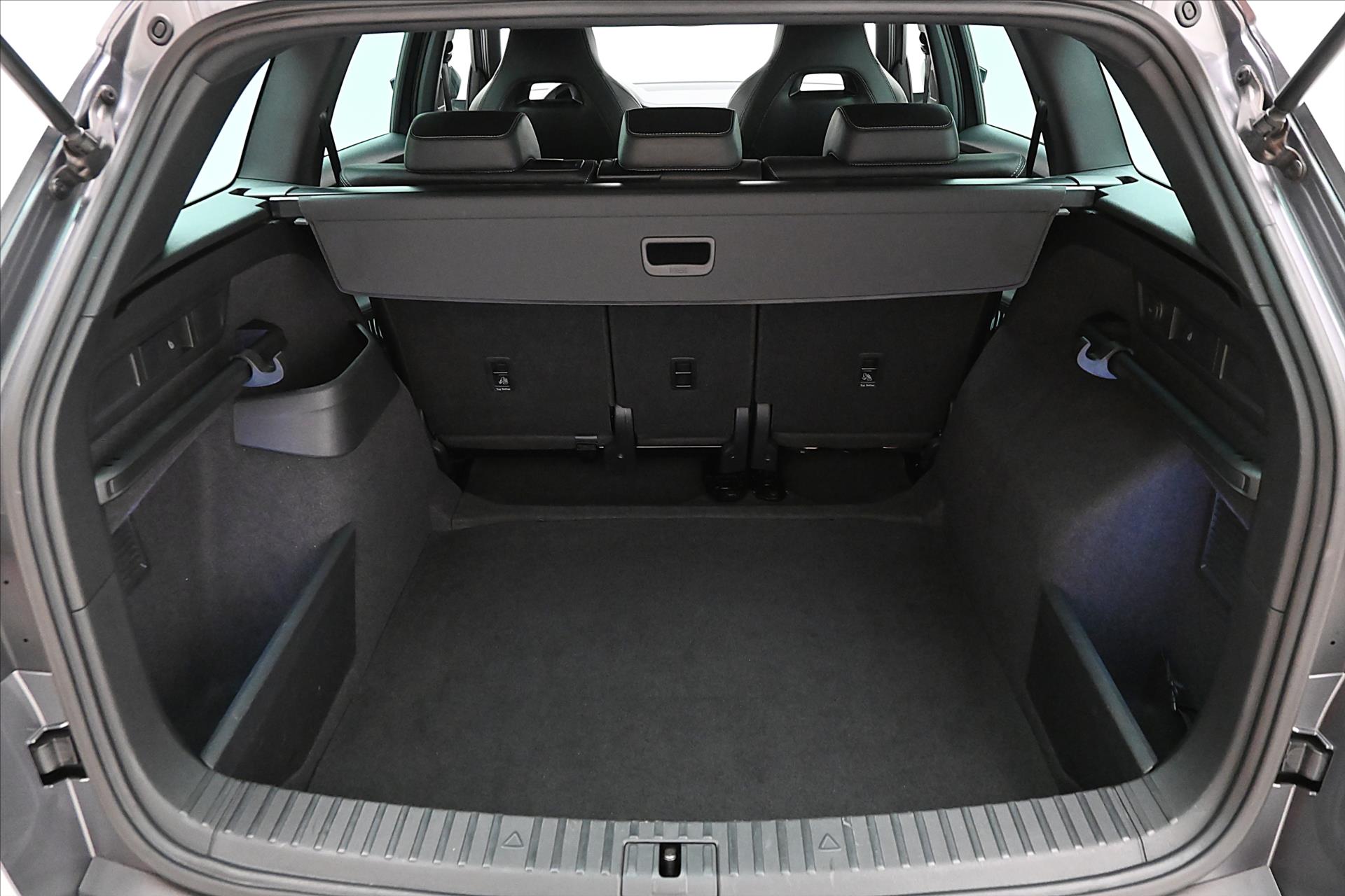 Hlavní fotografie vozu Škoda Kodiaq 1,5 TSI 110 kW SportLine Záruka až 5 let (10)
