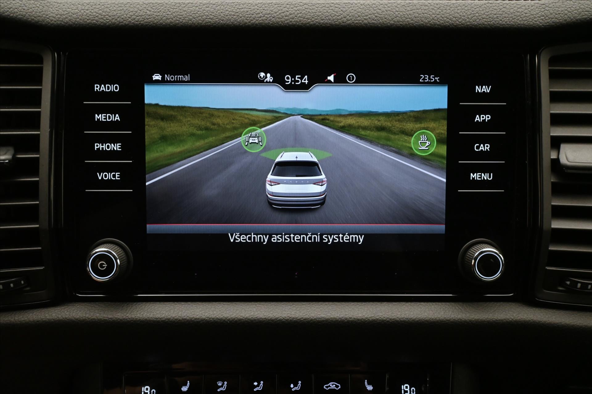 Hlavní fotografie vozu Škoda Kodiaq 1,5 TSI 110 kW SportLine Záruka až 5 let (19)