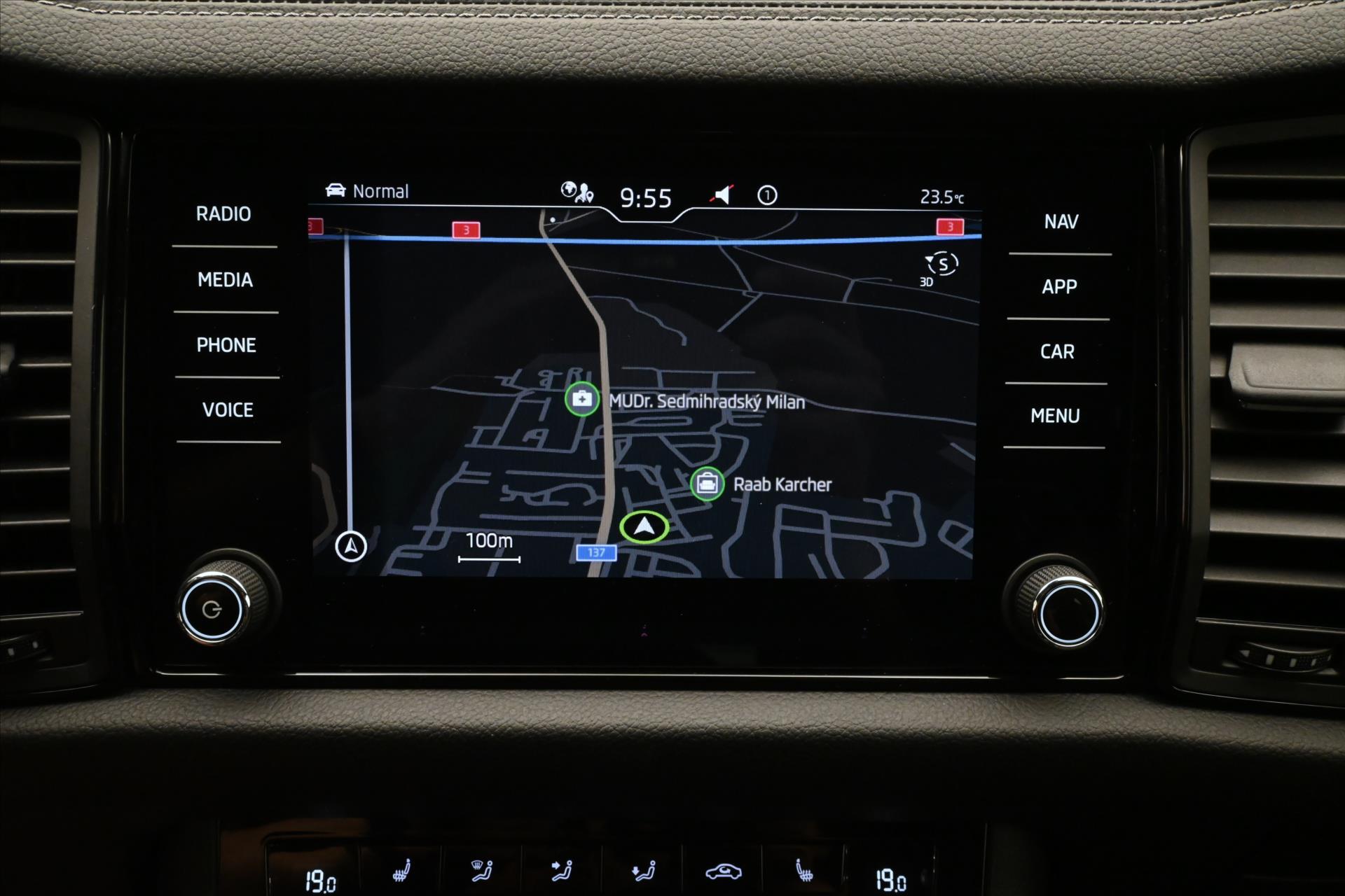 Hlavní fotografie vozu Škoda Kodiaq 1,5 TSI 110 kW SportLine Záruka až 5 let (20)