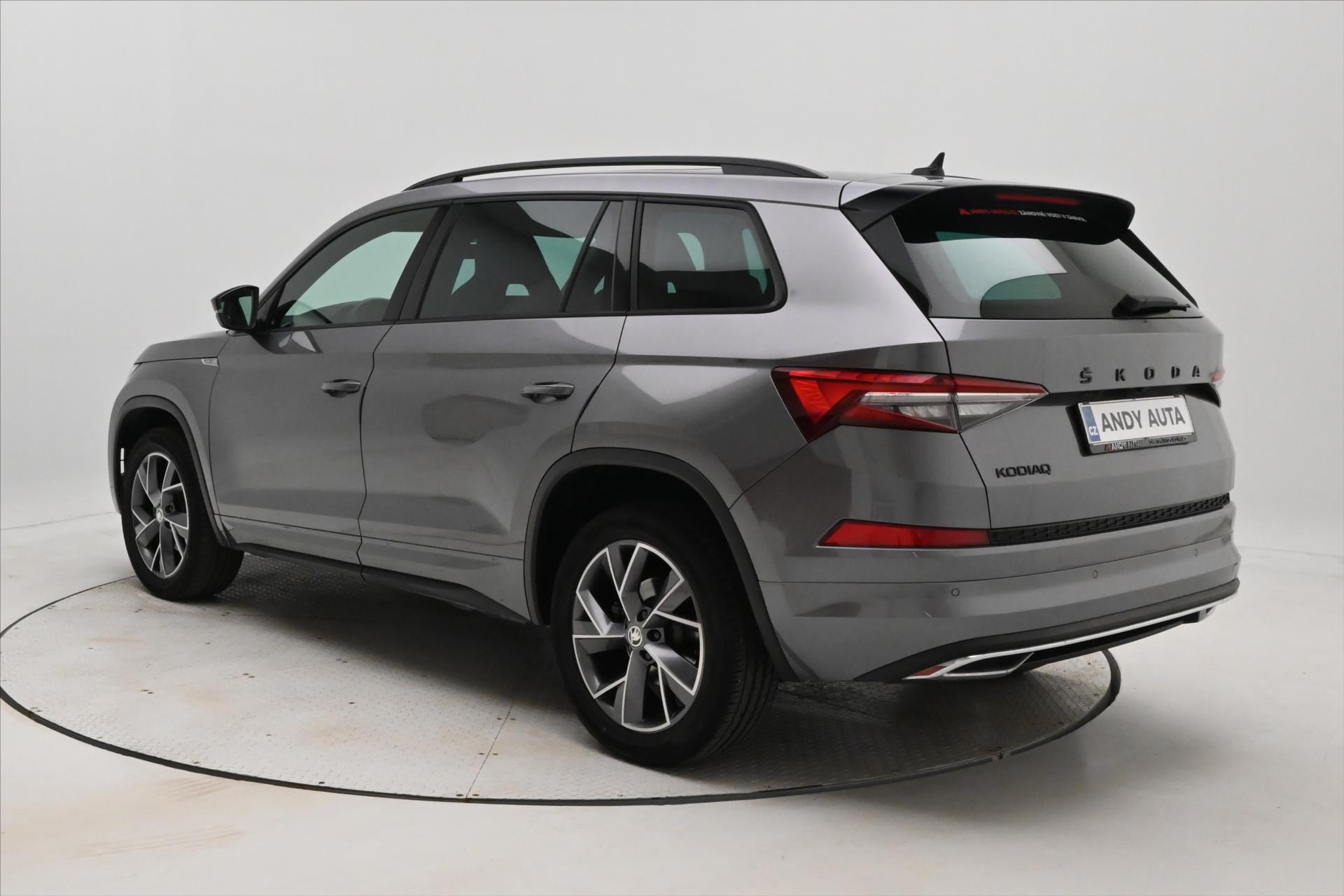 Hlavní fotografie vozu Škoda Kodiaq 1,5 TSI 110 kW SportLine Záruka až 5 let (7)