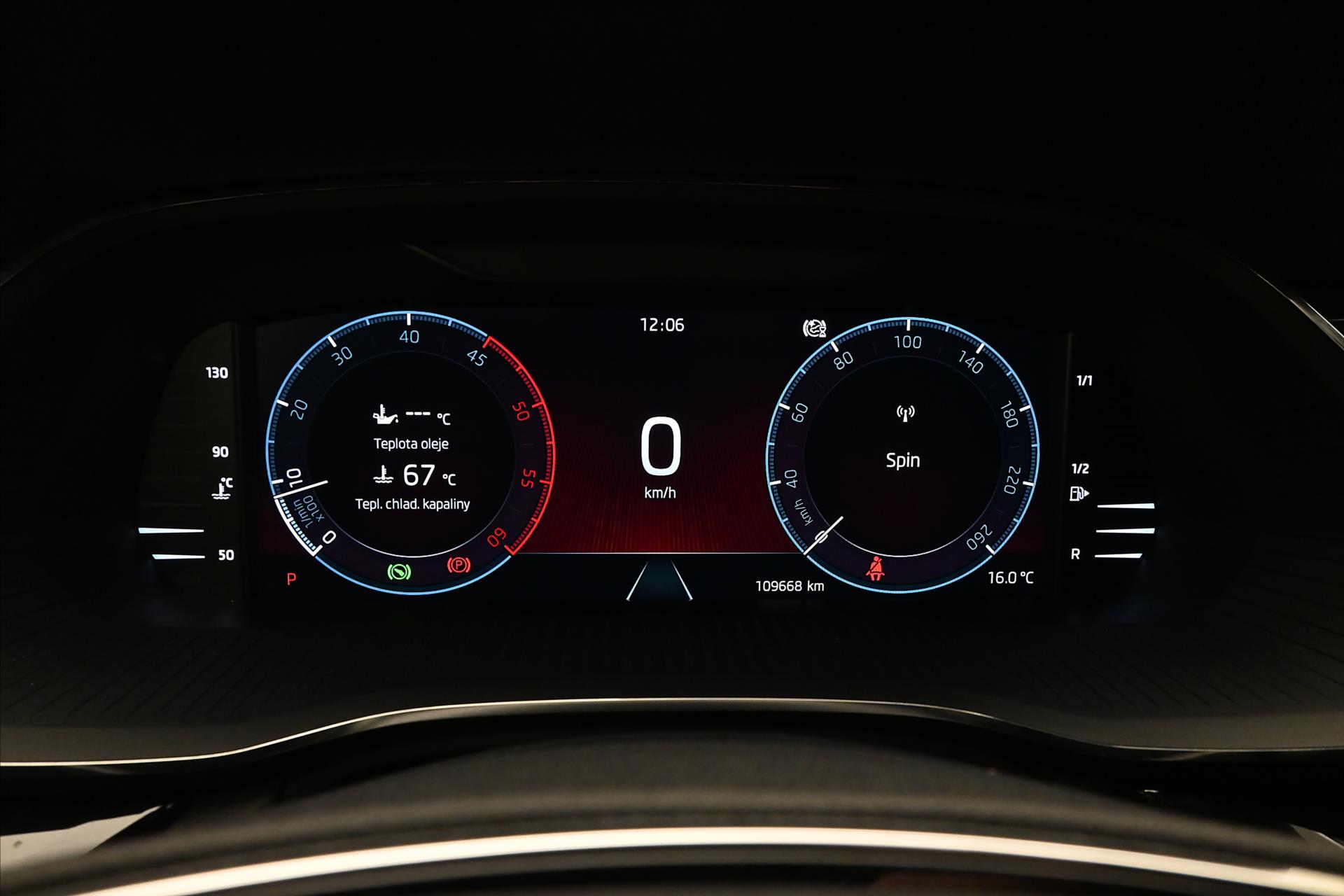 Hlavní fotografie vozu Škoda Octavia 2,0 TDI 110 kW DSG SportLINE Záruka až 5 let (16)