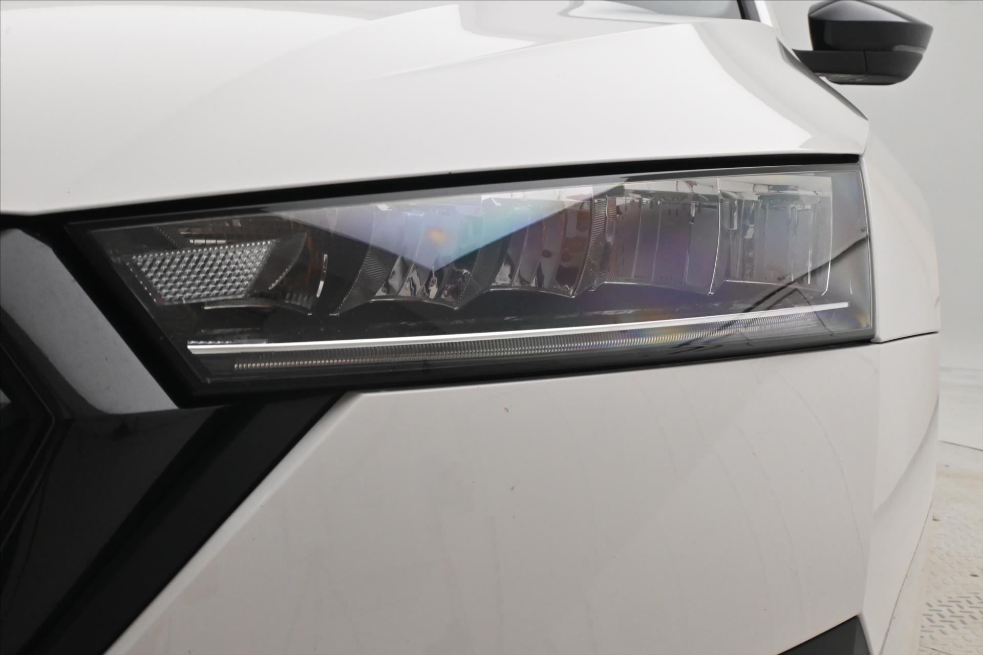 Hlavní fotografie vozu Škoda Octavia 2,0 TDI 110 kW DSG SportLINE Záruka až 5 let (29)