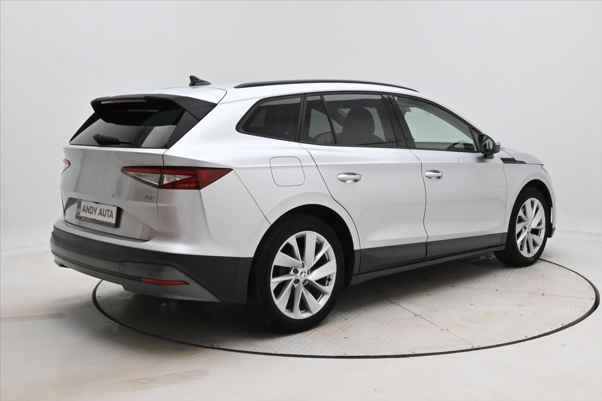 Hlavní fotografie vozu Škoda Enyaq iV 60 132 kW SOH 88% FIRST Edition Záruka až 3 rok (6)