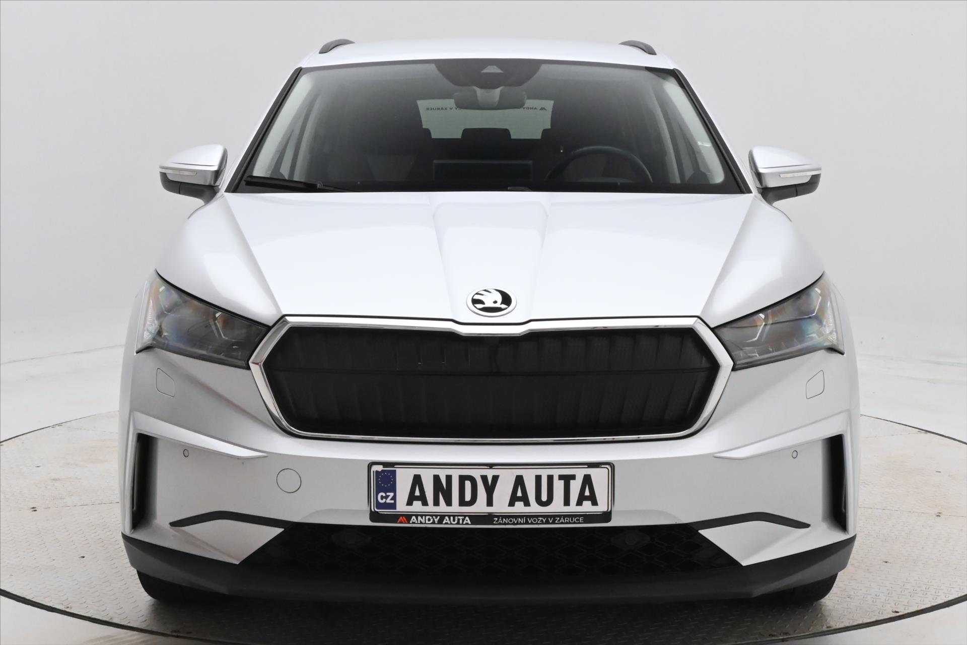 Hlavní fotografie vozu Škoda Enyaq iV60 132kW SOH 88% FIRST Edition Záruka až 3 roky (2)