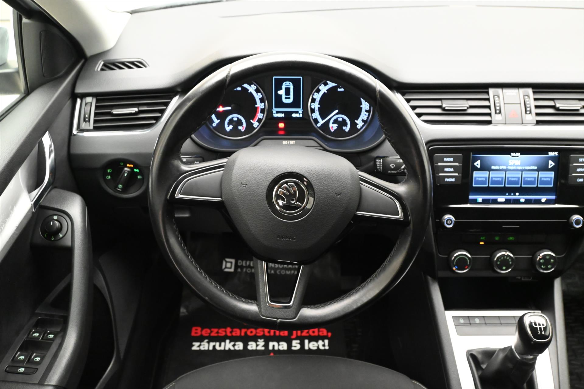 Hlavní fotografie vozu Škoda Octavia 1,6 TDI 85 kW Ambition Záruka až 5 let (18)