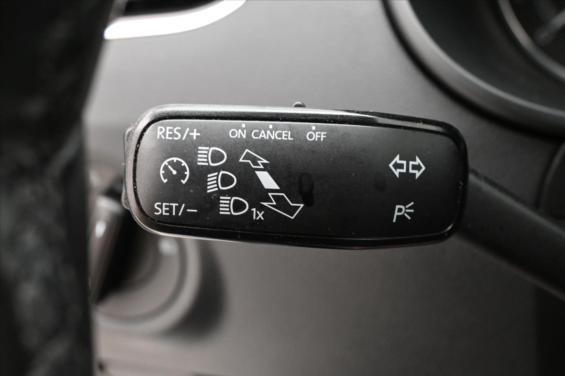 Hlavní fotografie vozu Škoda Octavia 1,6 TDI 85 kW Ambition Záruka až 5 let (22)