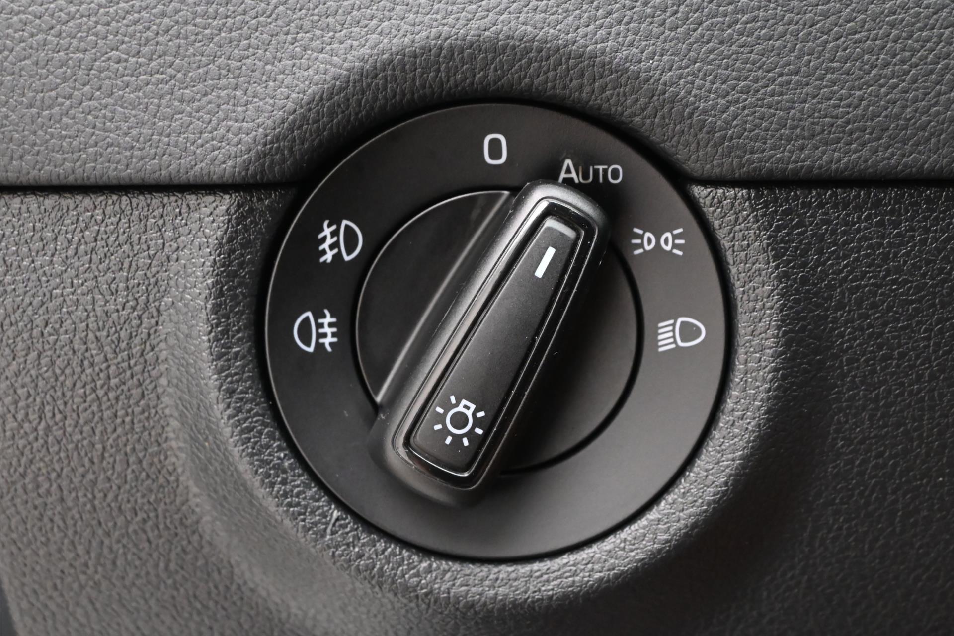 Hlavní fotografie vozu Škoda Octavia 1,6 TDI 85 kW Ambition Záruka až 5 let (25)