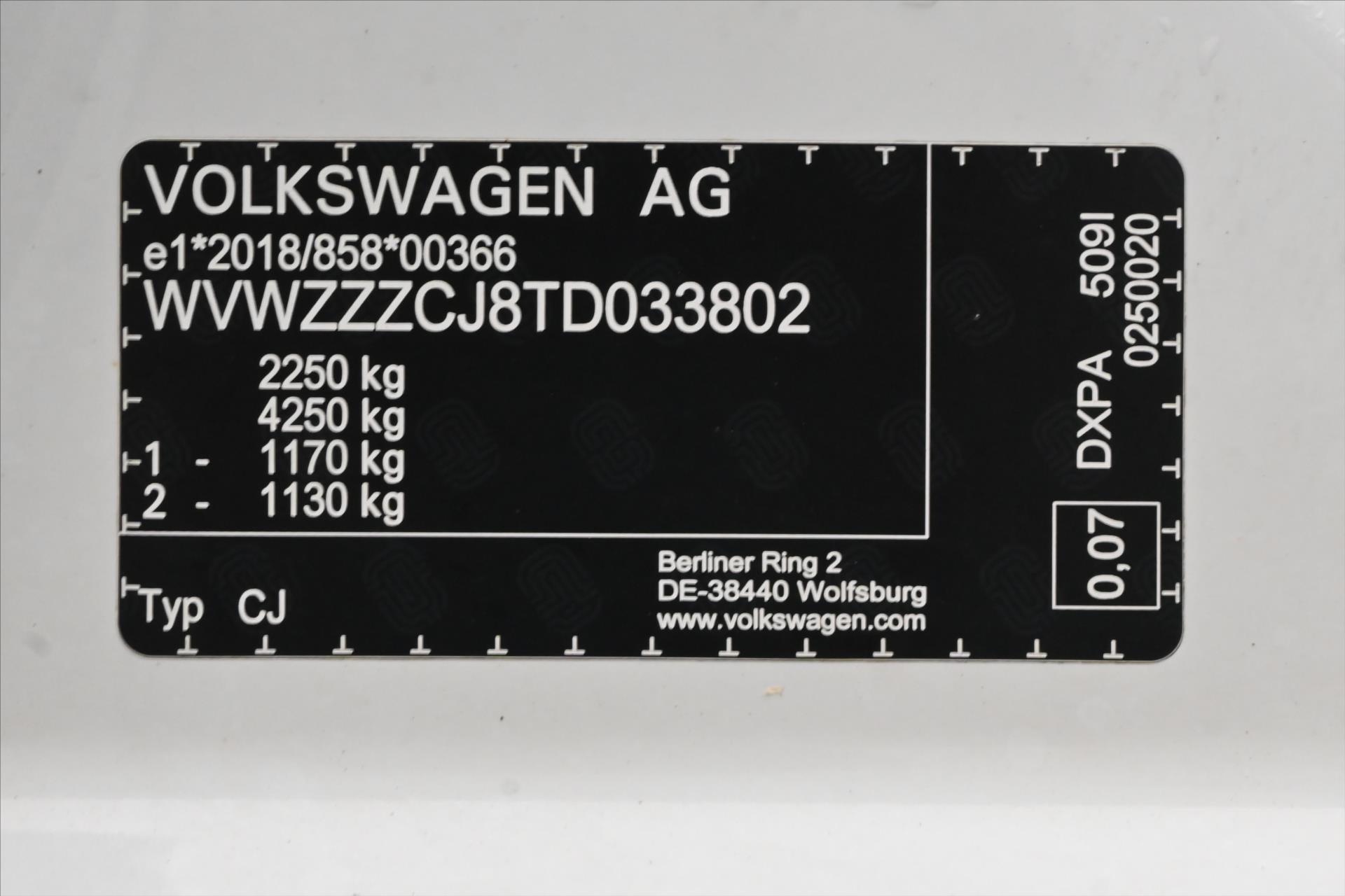 Hlavní fotografie vozu Volkswagen Passat 2,0 TDI 110 kW DSG Business Záruka až 5 let (12)