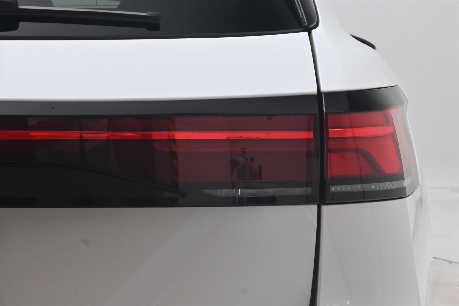 Hlavní fotografie vozu Volkswagen Passat 2,0 TDI 110 kW DSG Business Záruka až 5 let (31)