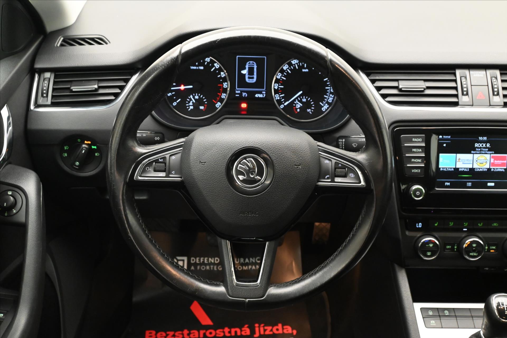 Main photo of the car Skoda Octavia 1.6 TDI 81kW towing new MOT (18)
