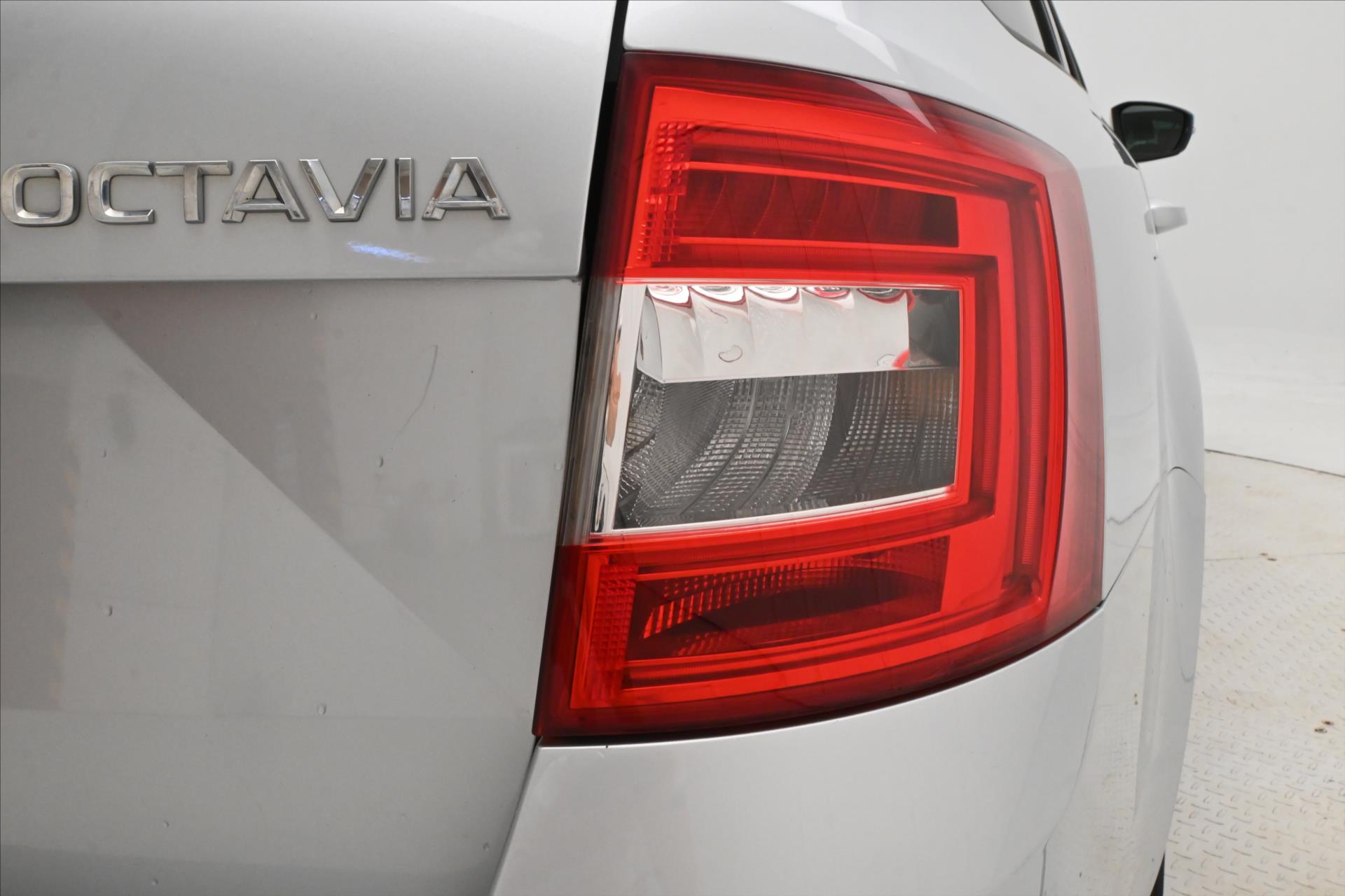 Main photo of the car Skoda Octavia 1.6 TDI 81kW towing new MOT (29)