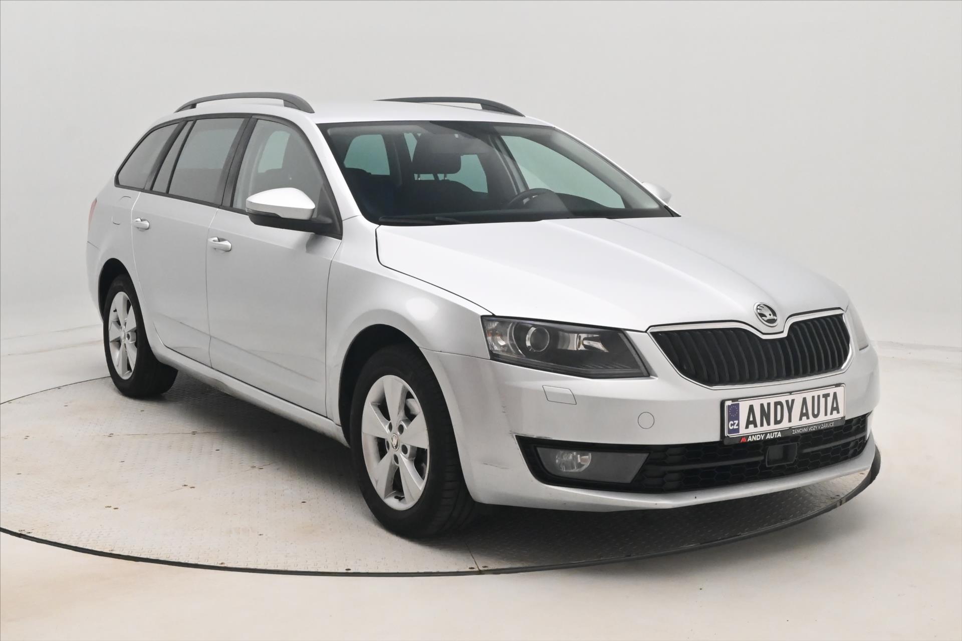 Main photo of the car Skoda Octavia 1.6 TDI 81kW towing new MOT (3)