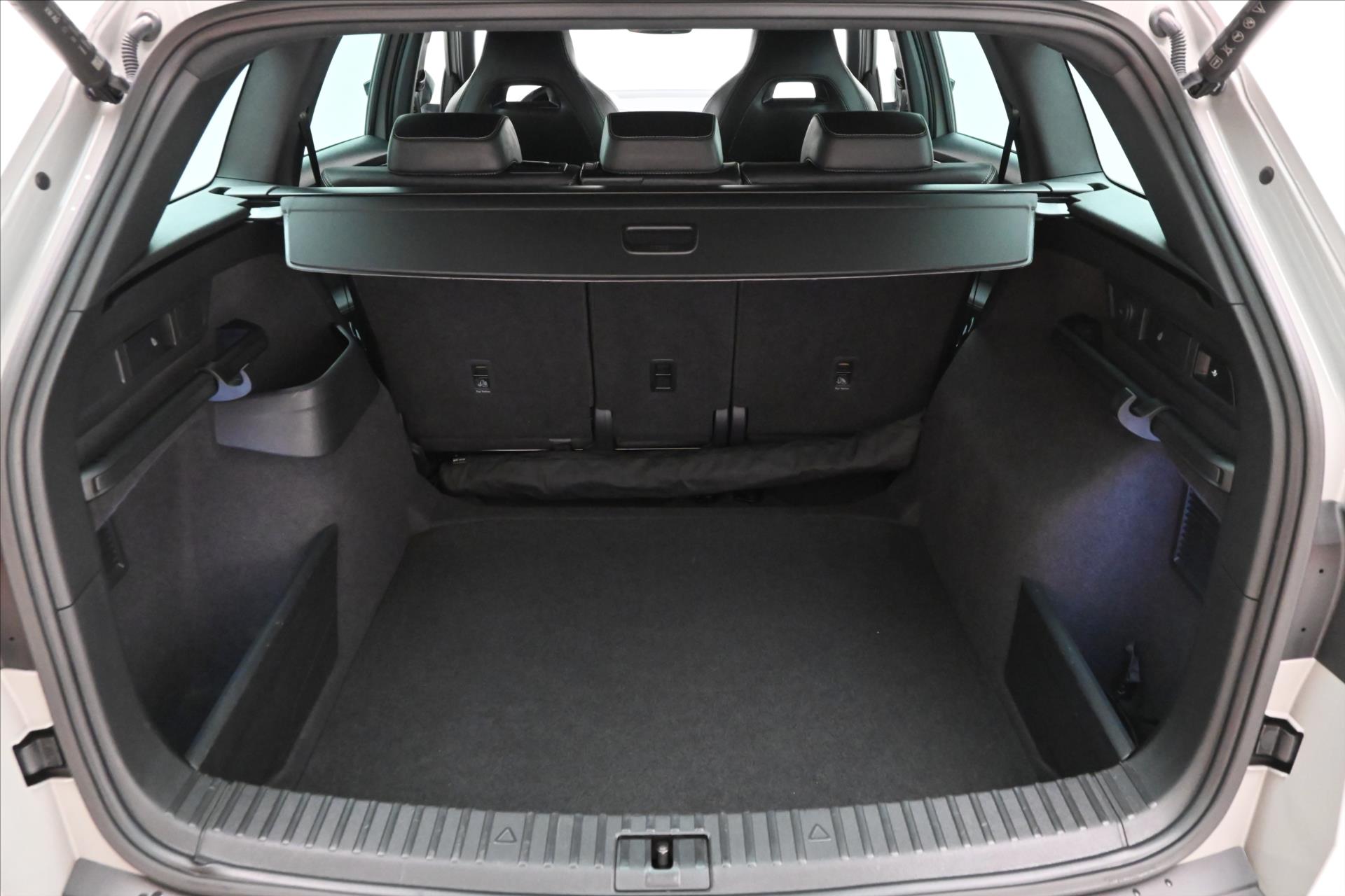 Hlavní fotografie vozu Škoda Kodiaq 2,0 TDI 147KW DSG 4x4 SportLINE Záruka až 5 let (10)