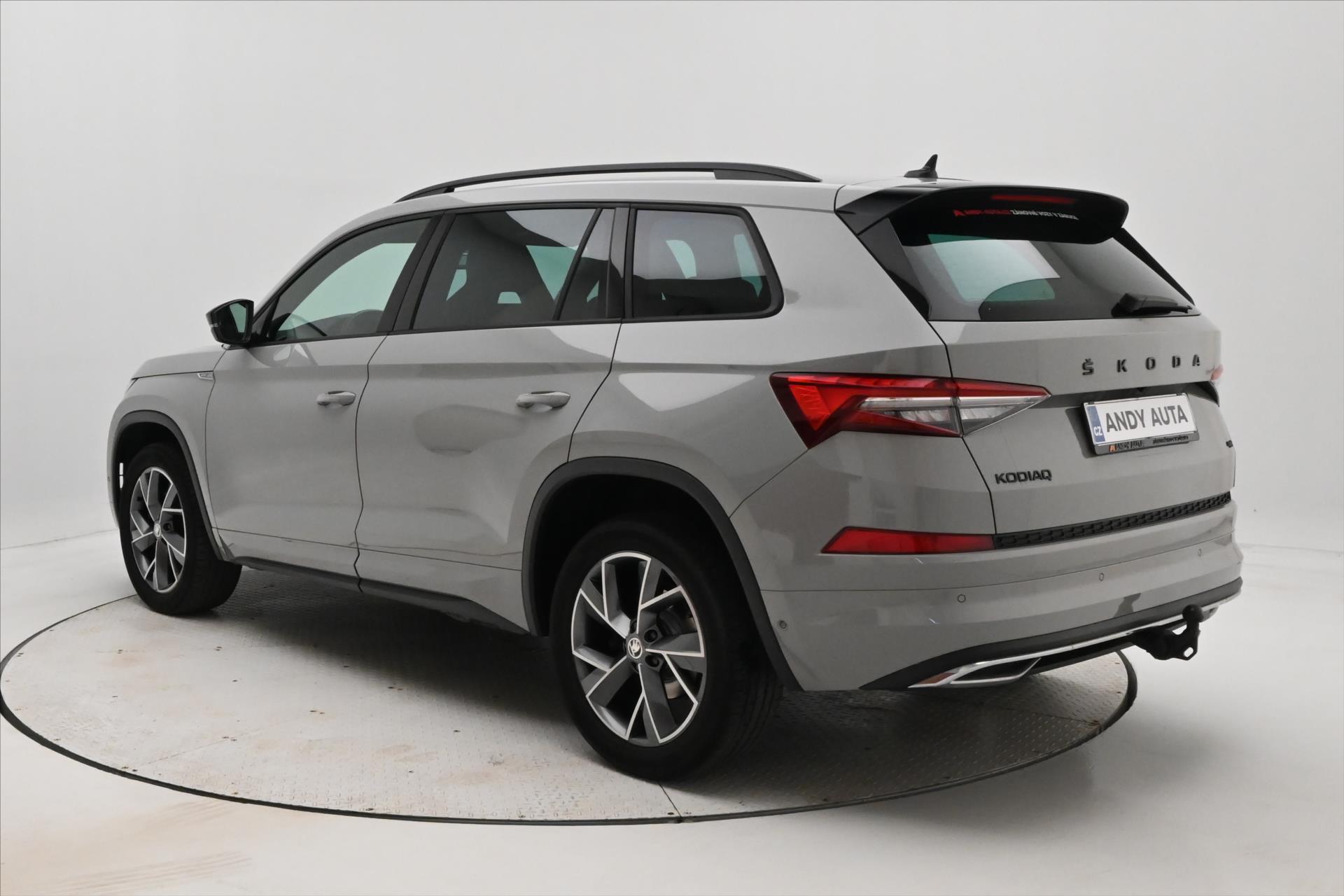 Hlavní fotografie vozu Škoda Kodiaq 2,0 TDI 147KW DSG 4x4 SportLINE Záruka až 5 let (7)