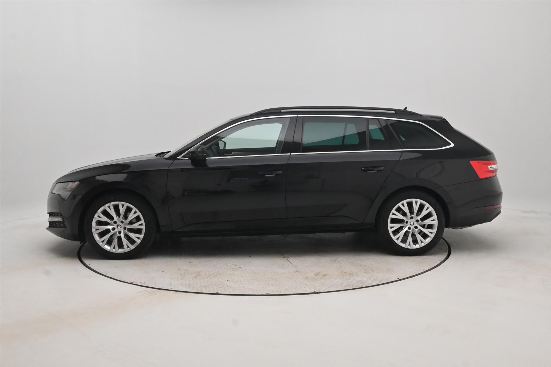Hlavní fotografie vozu Škoda Superb 2,0 TDI 147 kW DSG 4x4 NEZ.TOPENÍ Záruka až 5 let (8)