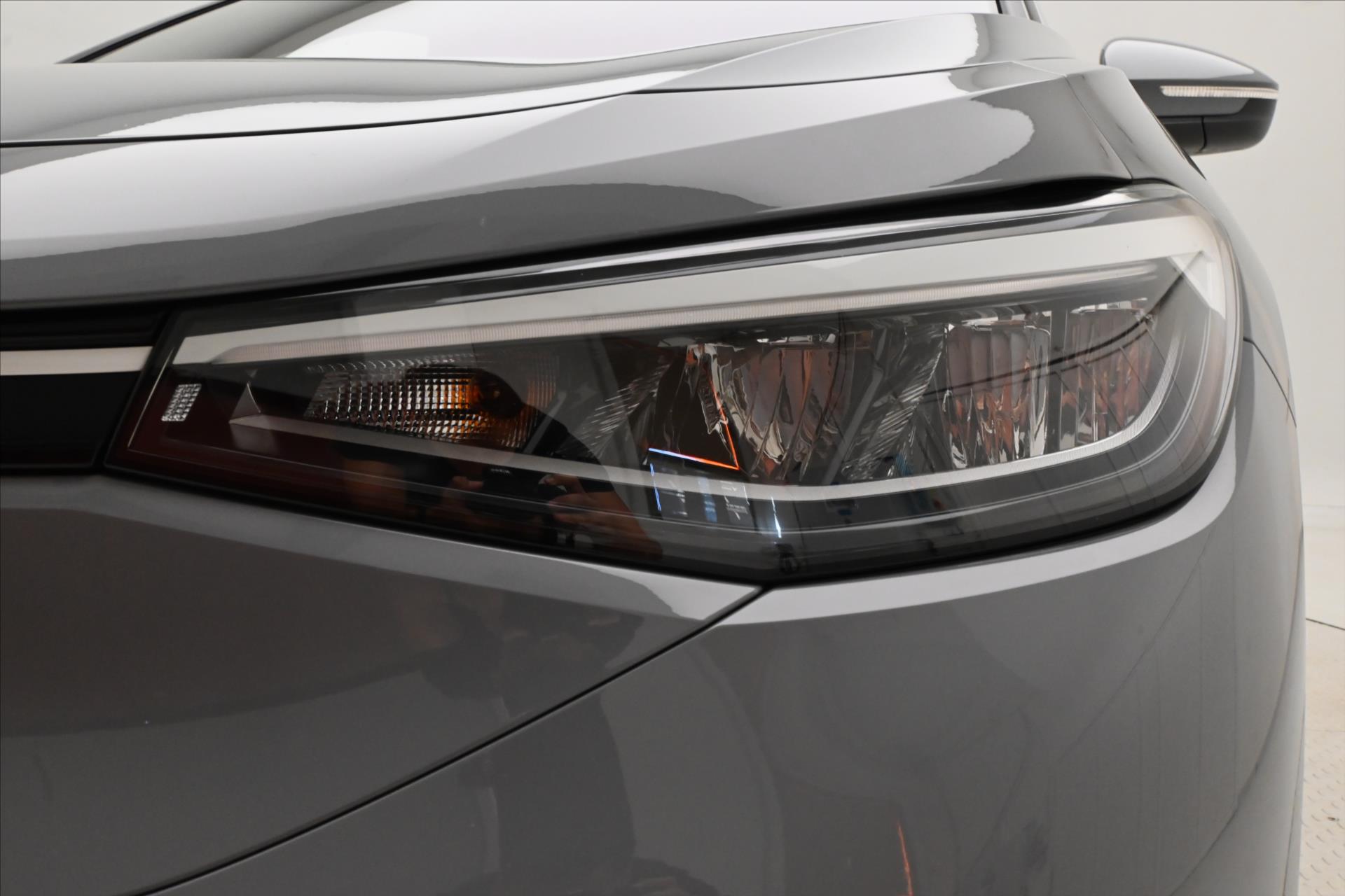 Hlavní fotografie vozu Volkswagen ID.5 ID.5 Pro 77kW 128kW SoH 94% Záruka až 3 roky (27)