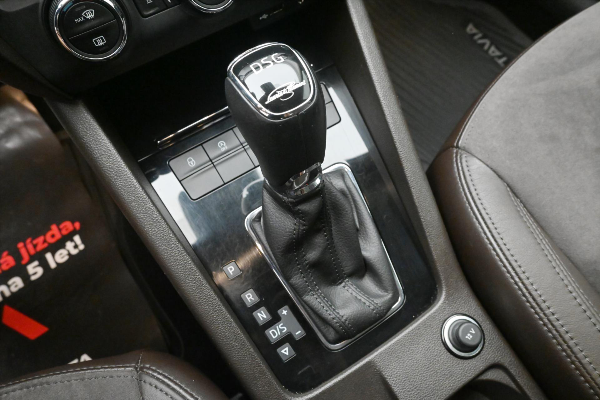 Hlavní fotografie vozu Škoda Octavia 2,0 TDI 135kW L&K DSG 4x4 Záruka až 5 let (22)