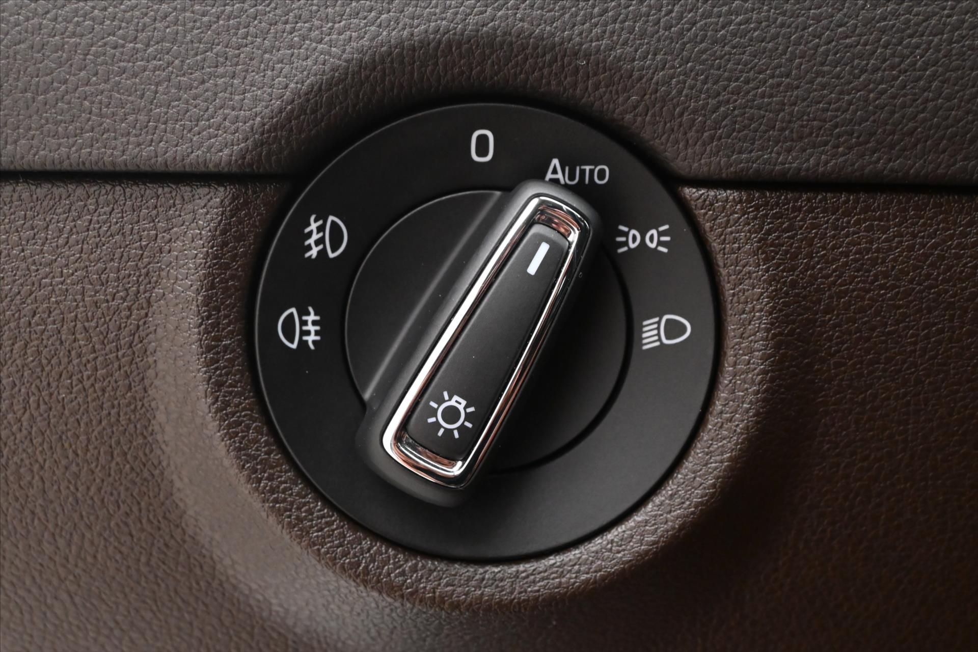 Hlavní fotografie vozu Škoda Octavia 2,0 TDI 135kW L&K DSG 4x4 Záruka až 5 let (26)