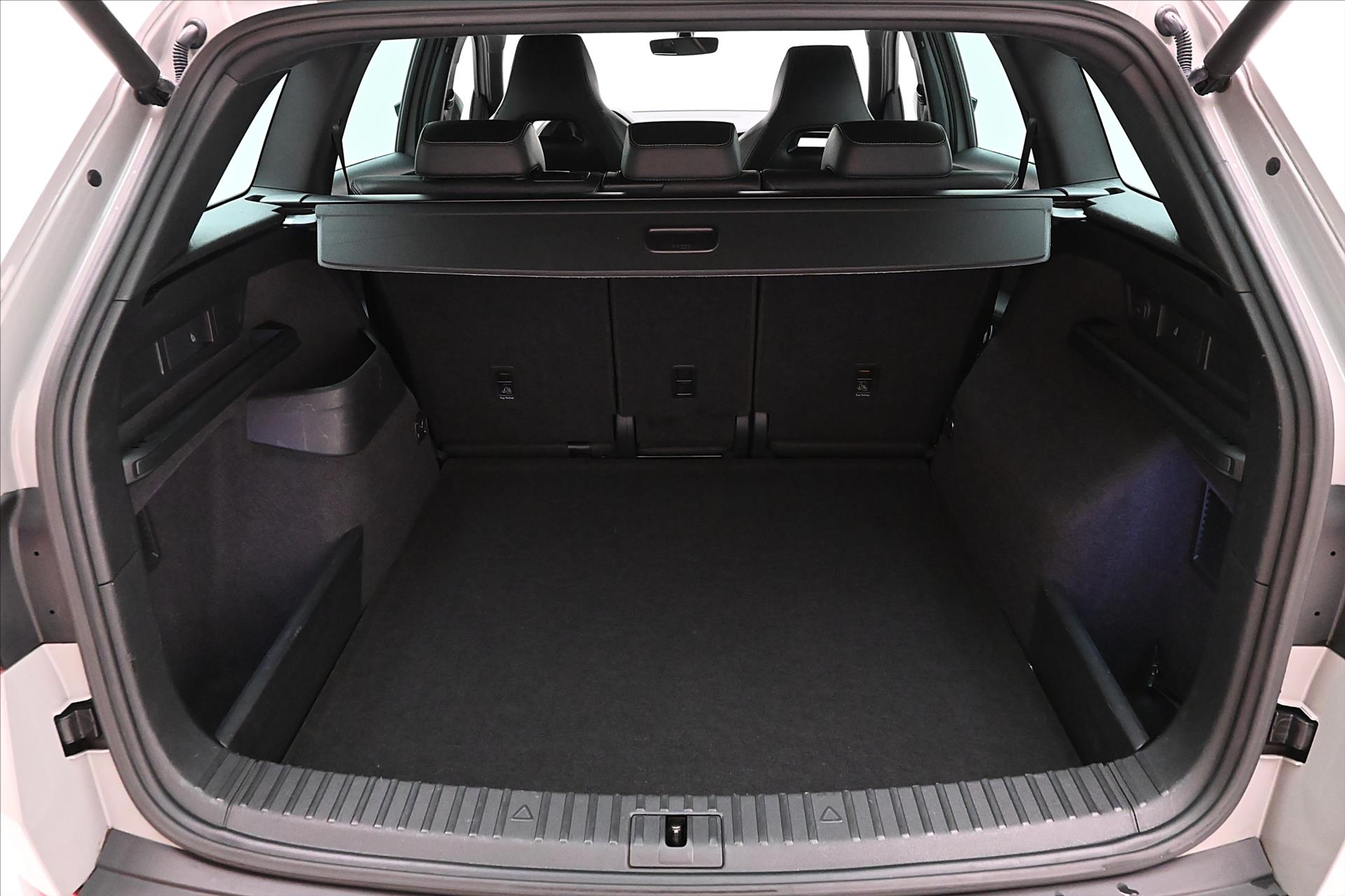 Hlavní fotografie vozu Škoda Kodiaq 1,5 TSI 110 kW SPORT LINE Záruka až 5 let (10)